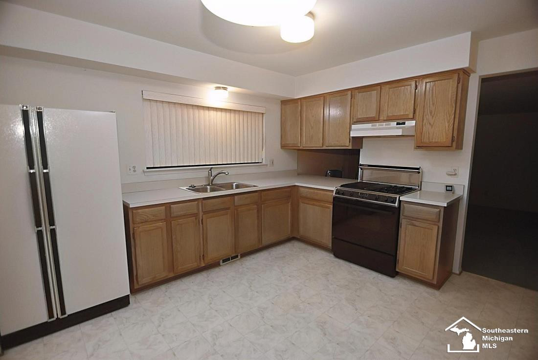 1398 Rue Willette, Ypsilanti, MI 48198 — Photo 5