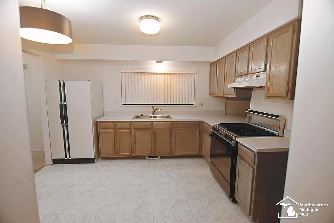 1398 Rue Willette, Ypsilanti, MI 48198 — Photo 7