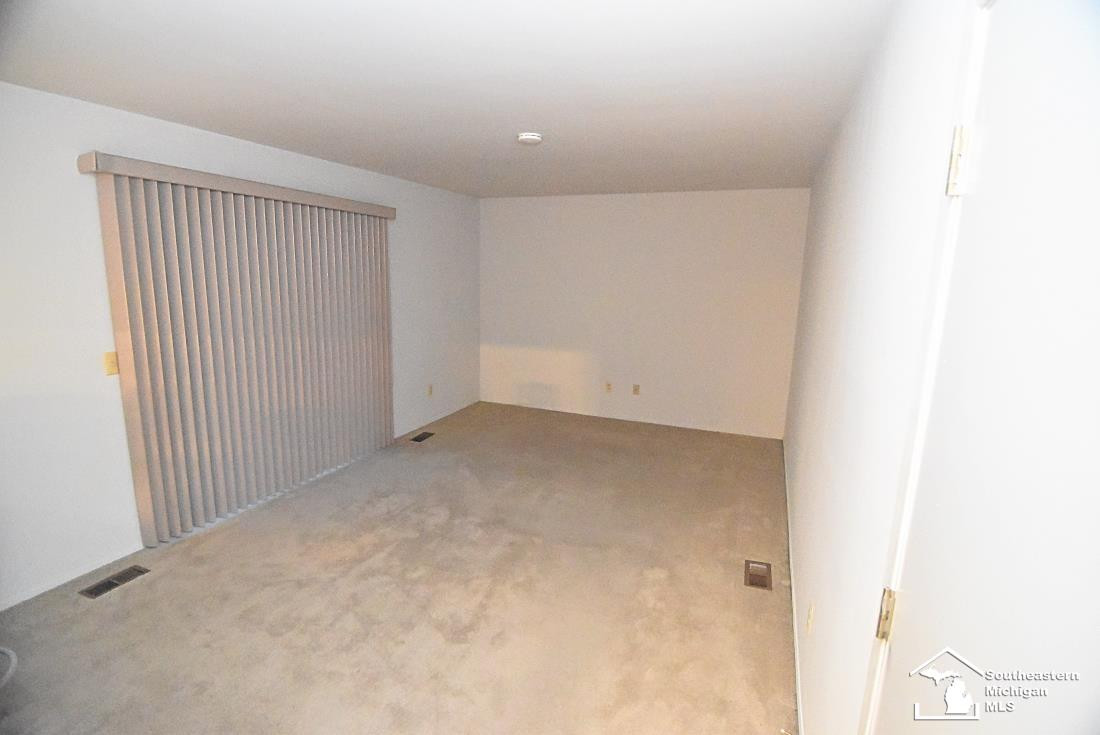 1398 Rue Willette, Ypsilanti, MI 48198 — Photo 10