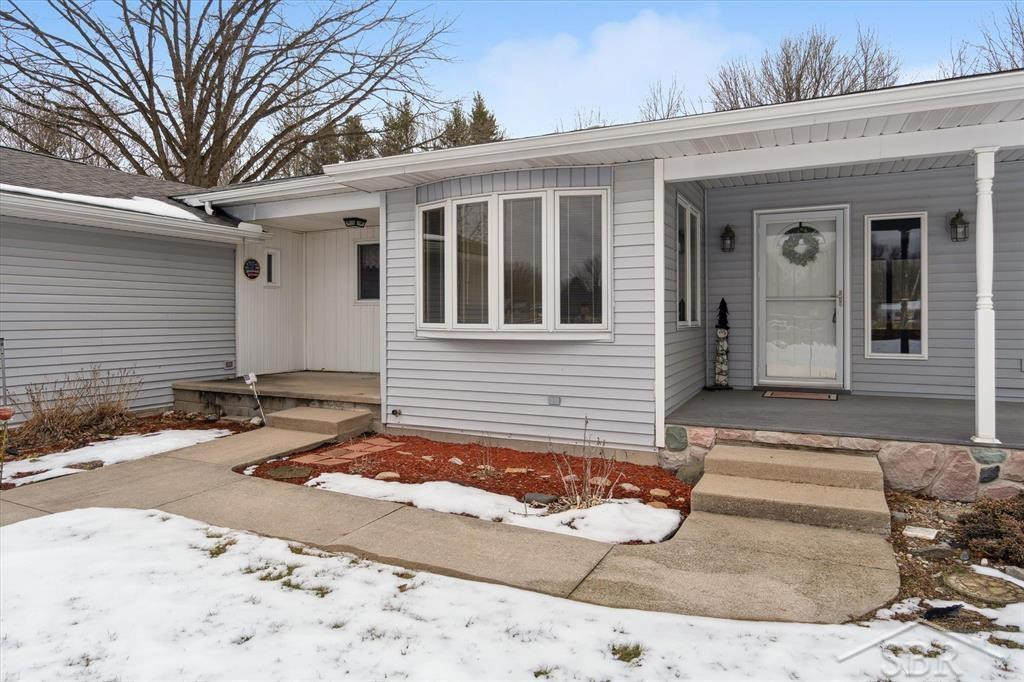 100 Hickson Drive, Merrill, MI 48637 — Photo 6