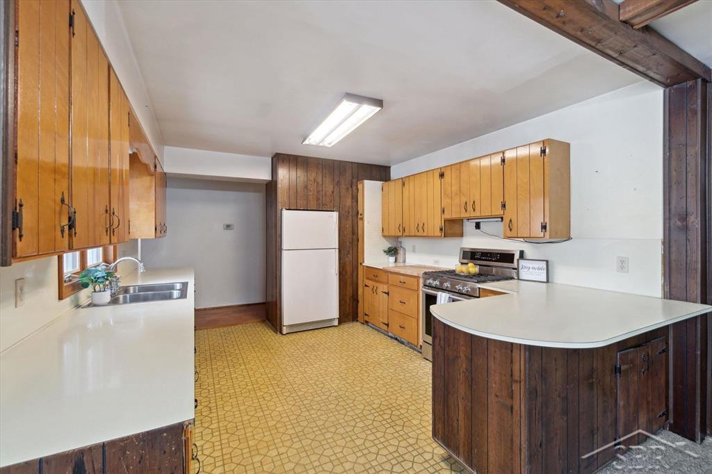100 Hickson Drive, Merrill, MI 48637 — Photo 16
