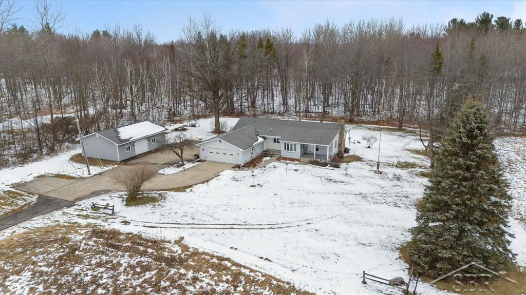 100 Hickson Drive, Merrill, MI 48637 — Photo 36