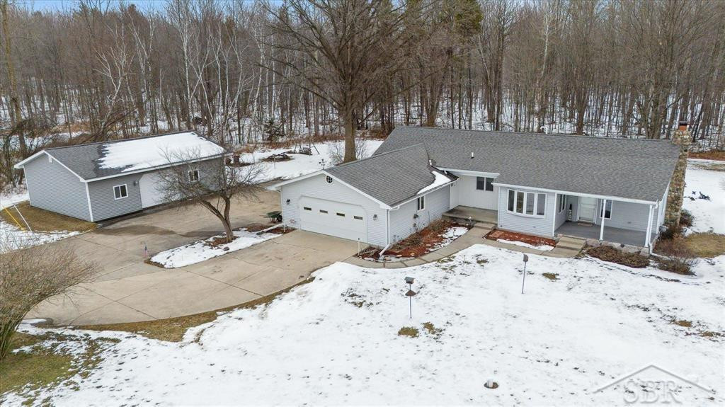 100 Hickson Drive, Merrill, MI 48637 — Photo 37
