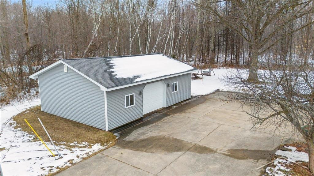 100 Hickson Drive, Merrill, MI 48637 — Photo 39