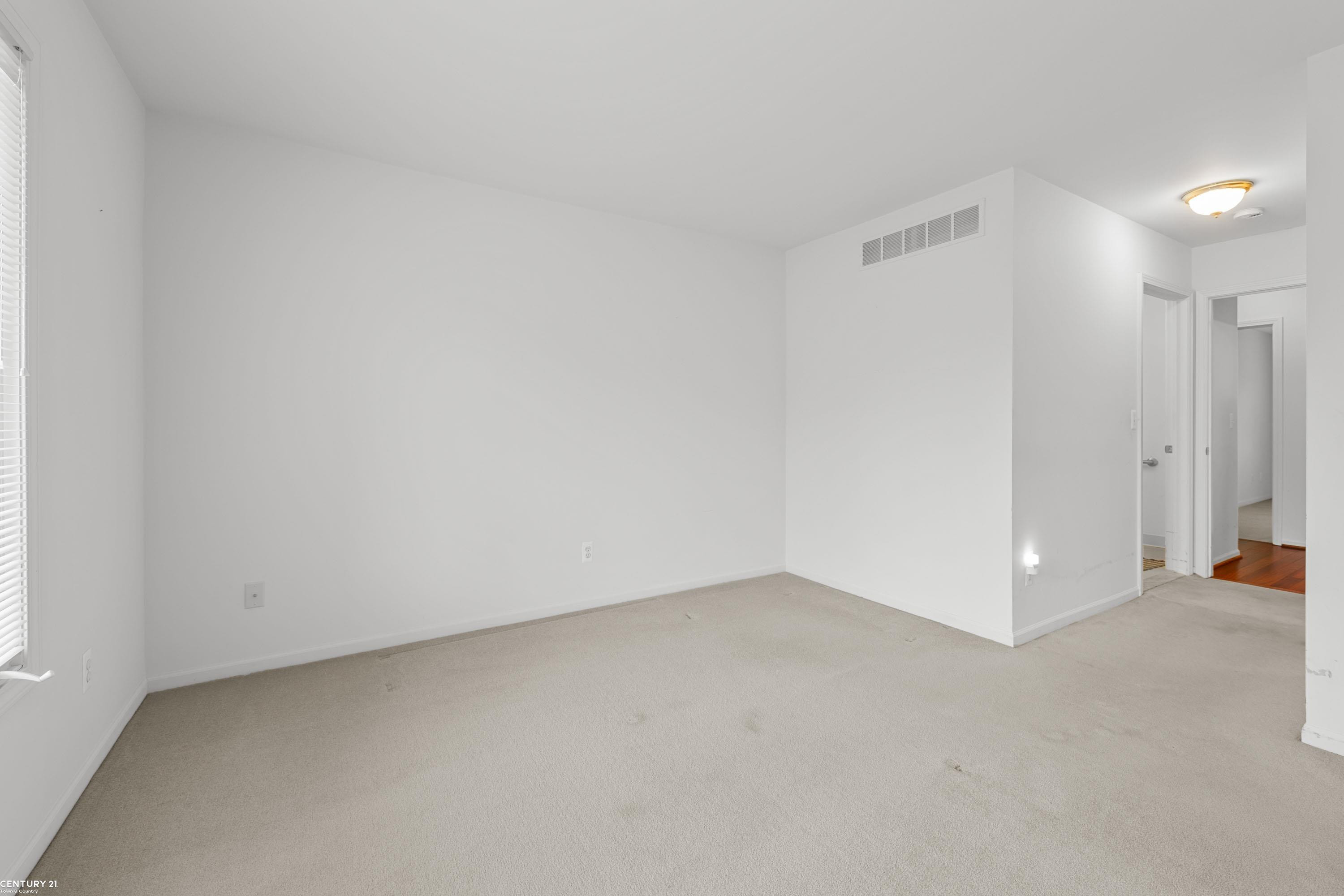 40201 Riverbend Drive, Sterling Heights, MI 48310 — Photo 17