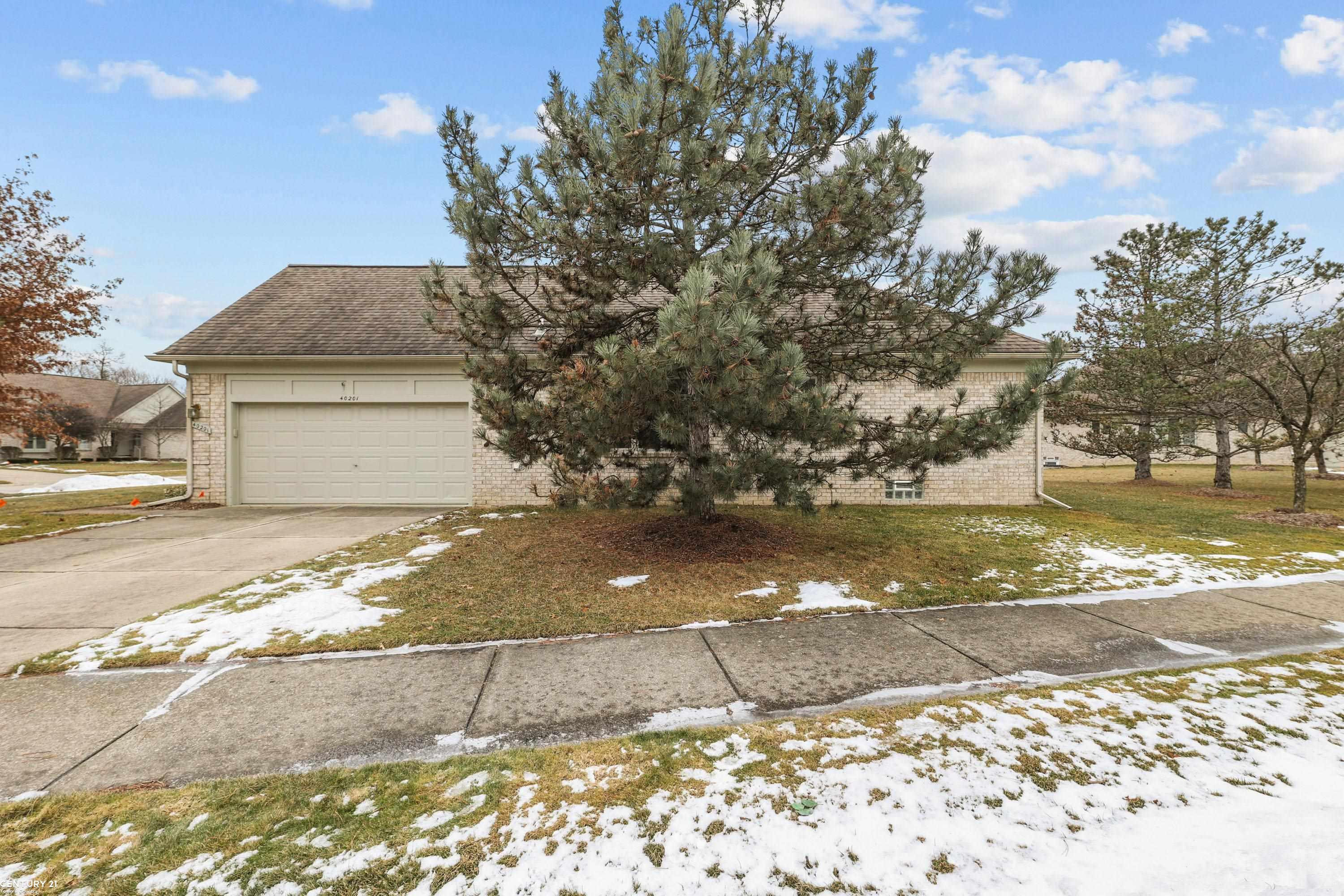 40201 Riverbend Drive, Sterling Heights, MI 48310 — Photo 21
