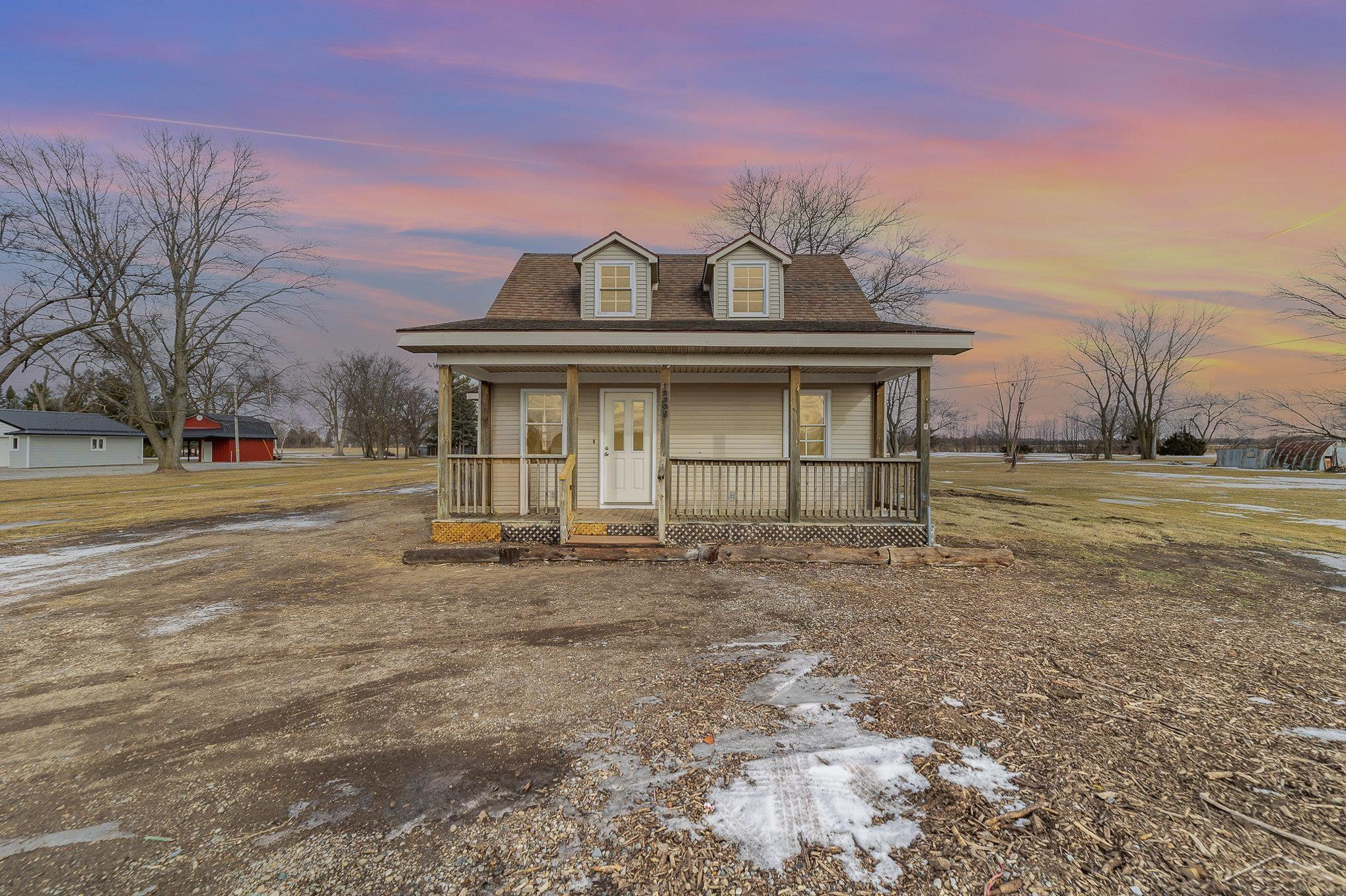 12305 Dixie Highway, Birch Run, MI 48415 — front exterior
