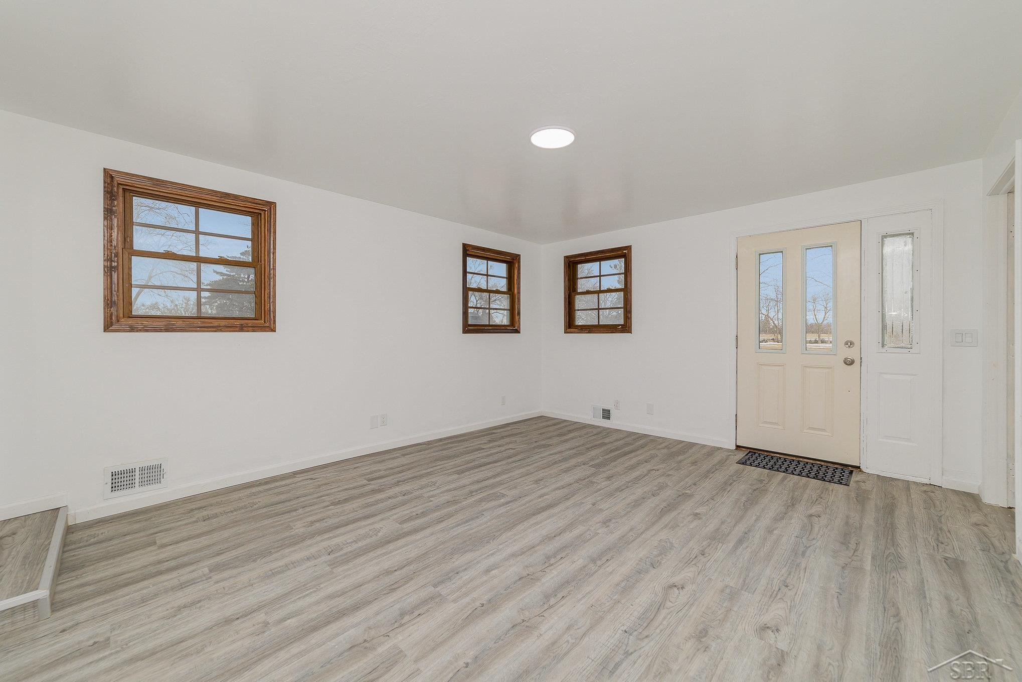 12305 Dixie Highway, Birch Run, MI 48415 — Photo 8