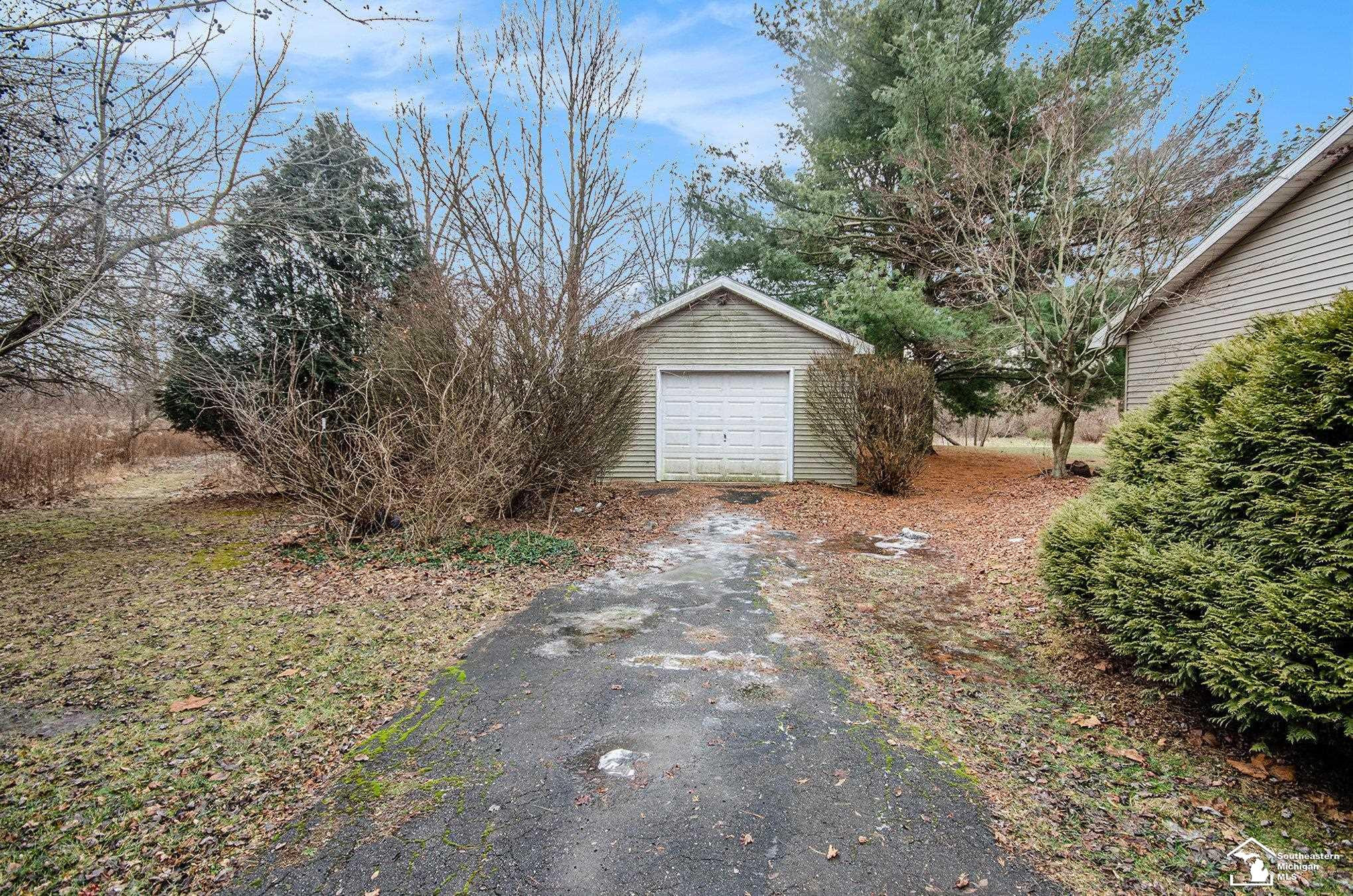 14553 Darling Road, Milan, MI 48160 — Photo 4
