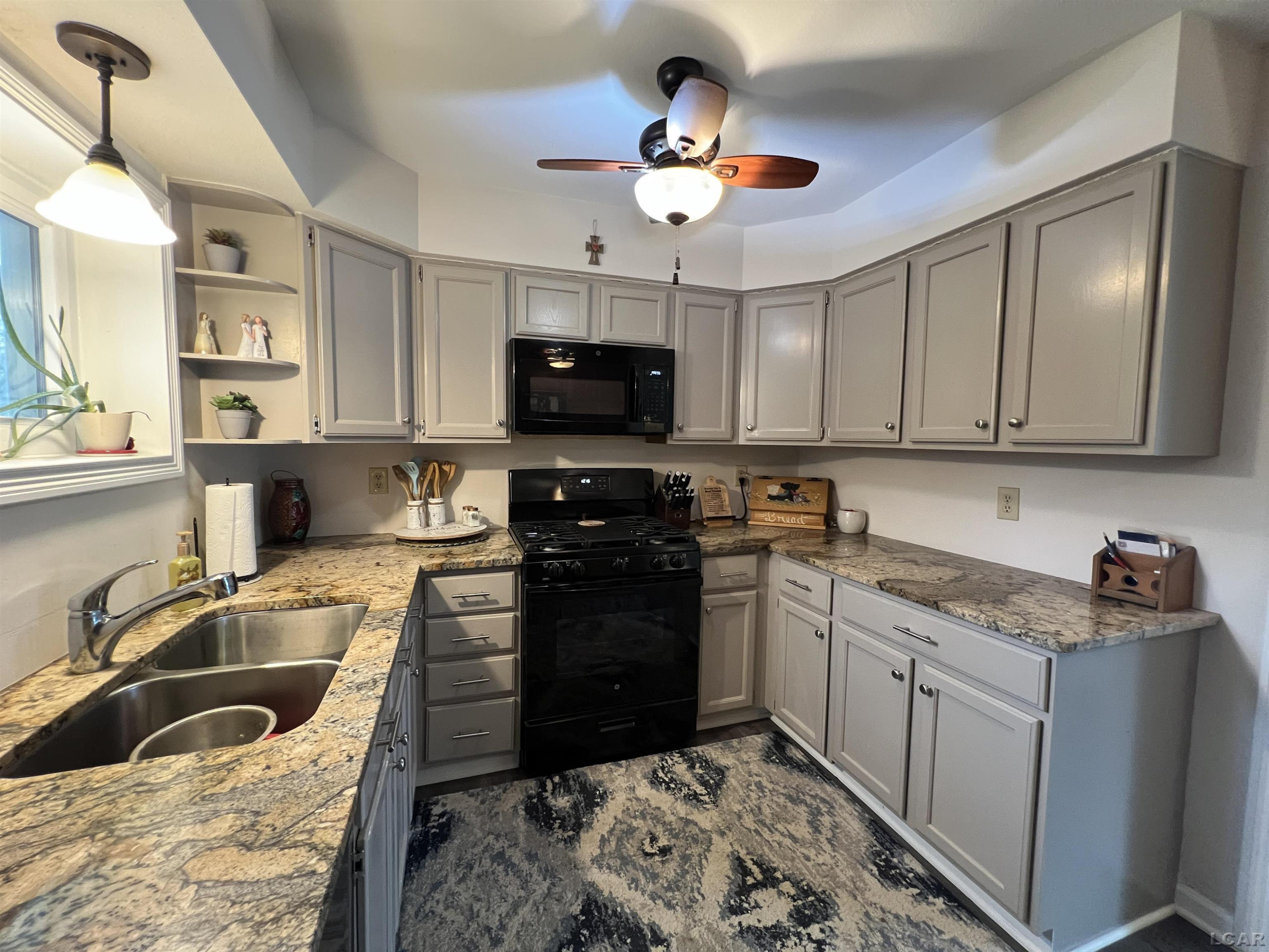 6573 Pawson Road, Onsted, MI 49265 — Photo 4