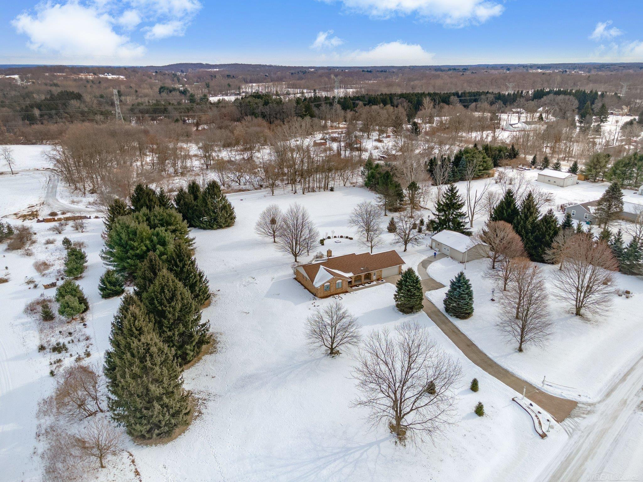 5447 Victorian Meadows Road, Dryden, MI 48428 — Photo 6