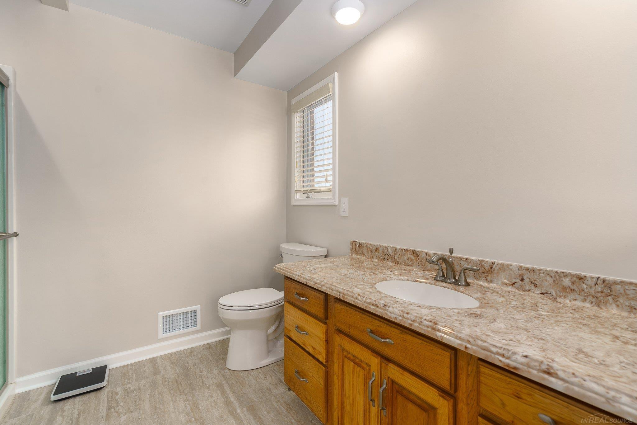 5447 Victorian Meadows Road, Dryden, MI 48428 — Photo 45