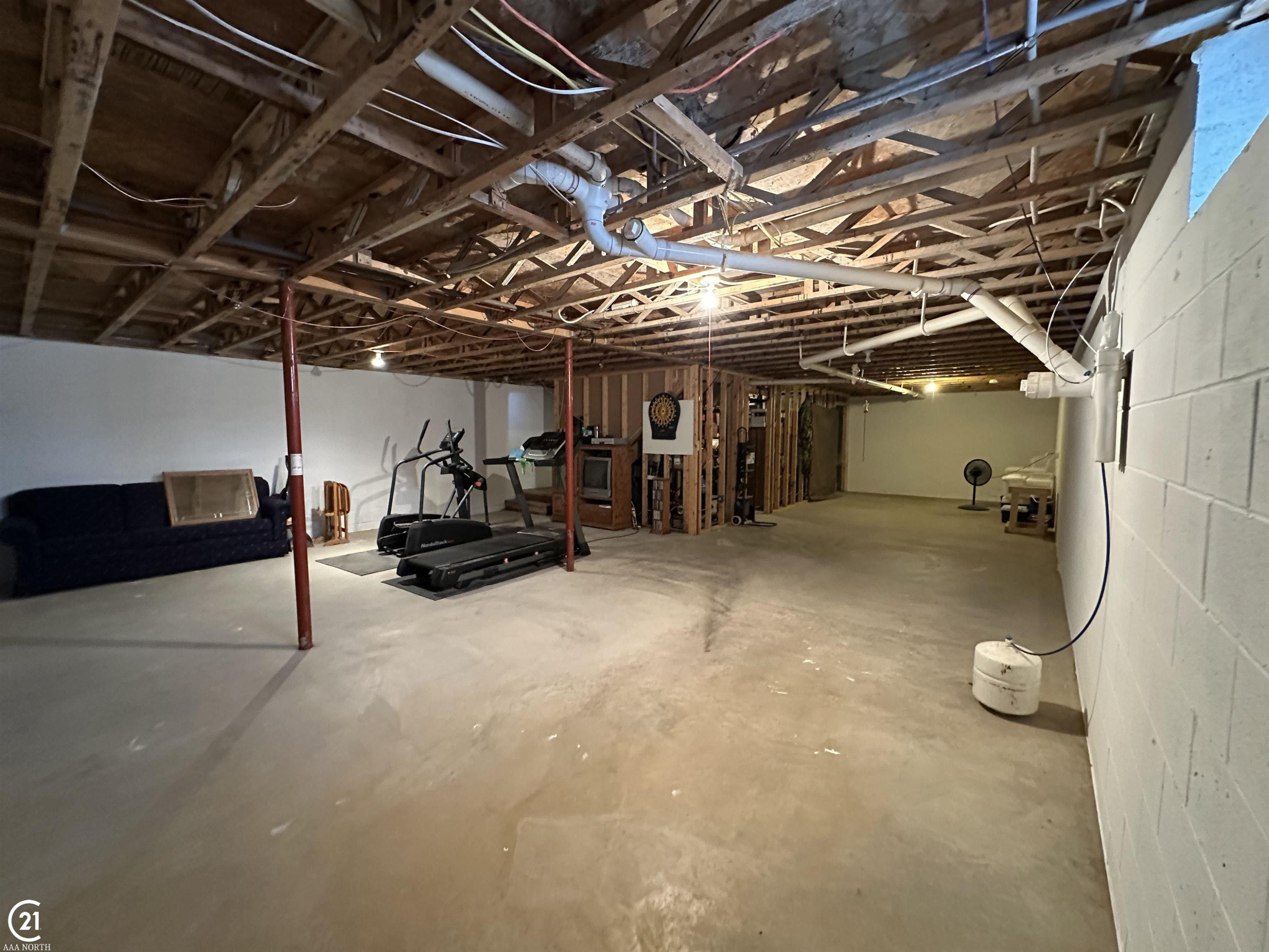 5495 Burton Road, MI 48014 — Photo 25