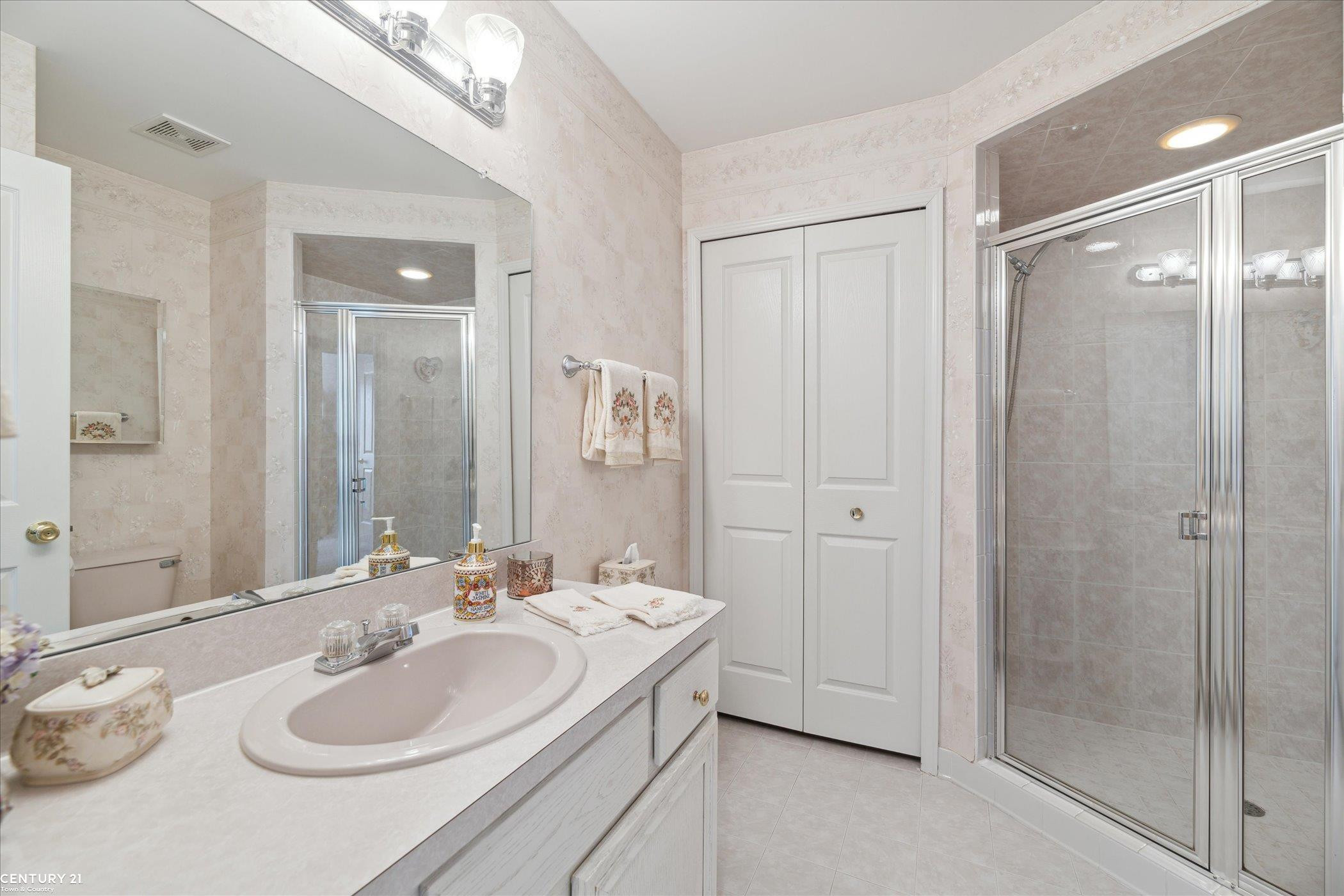 14898 Stoney Brook Drive, Shelby Twp, MI 48315 — Photo 31