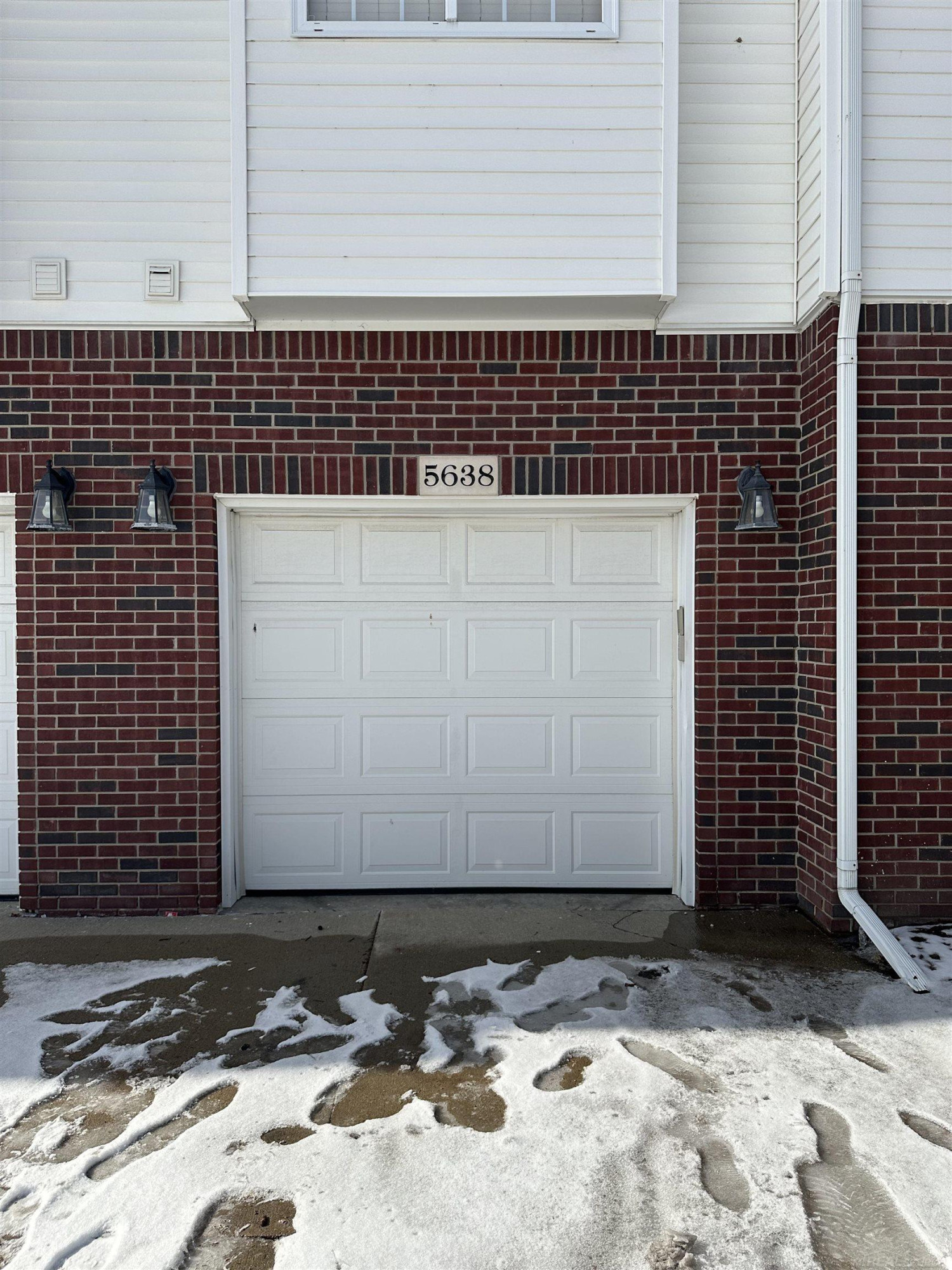 5638 Acorn Lane, Sterling Heights, MI 48314 — Photo 2