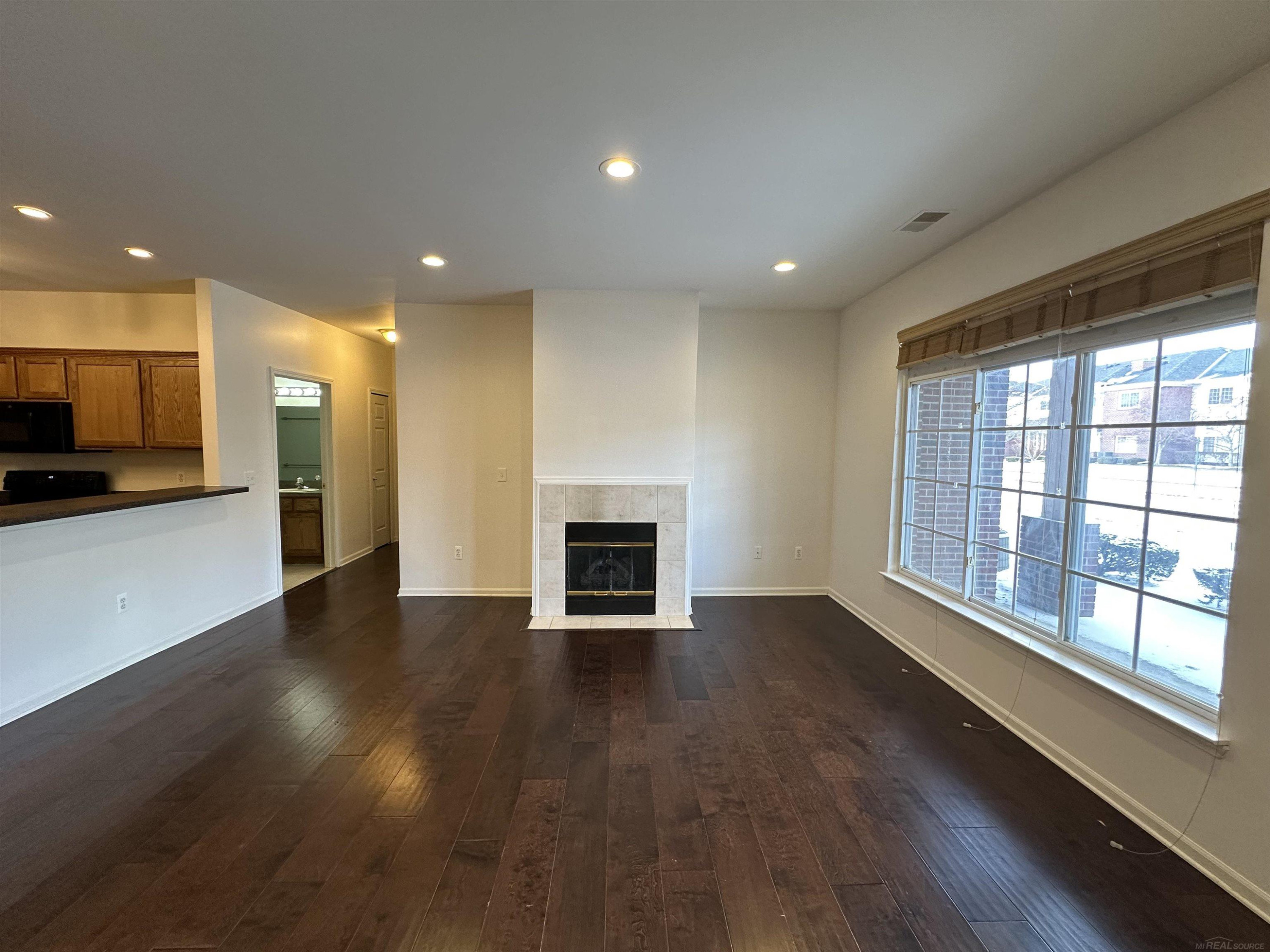 5638 Acorn Lane, Sterling Heights, MI 48314 — Photo 5