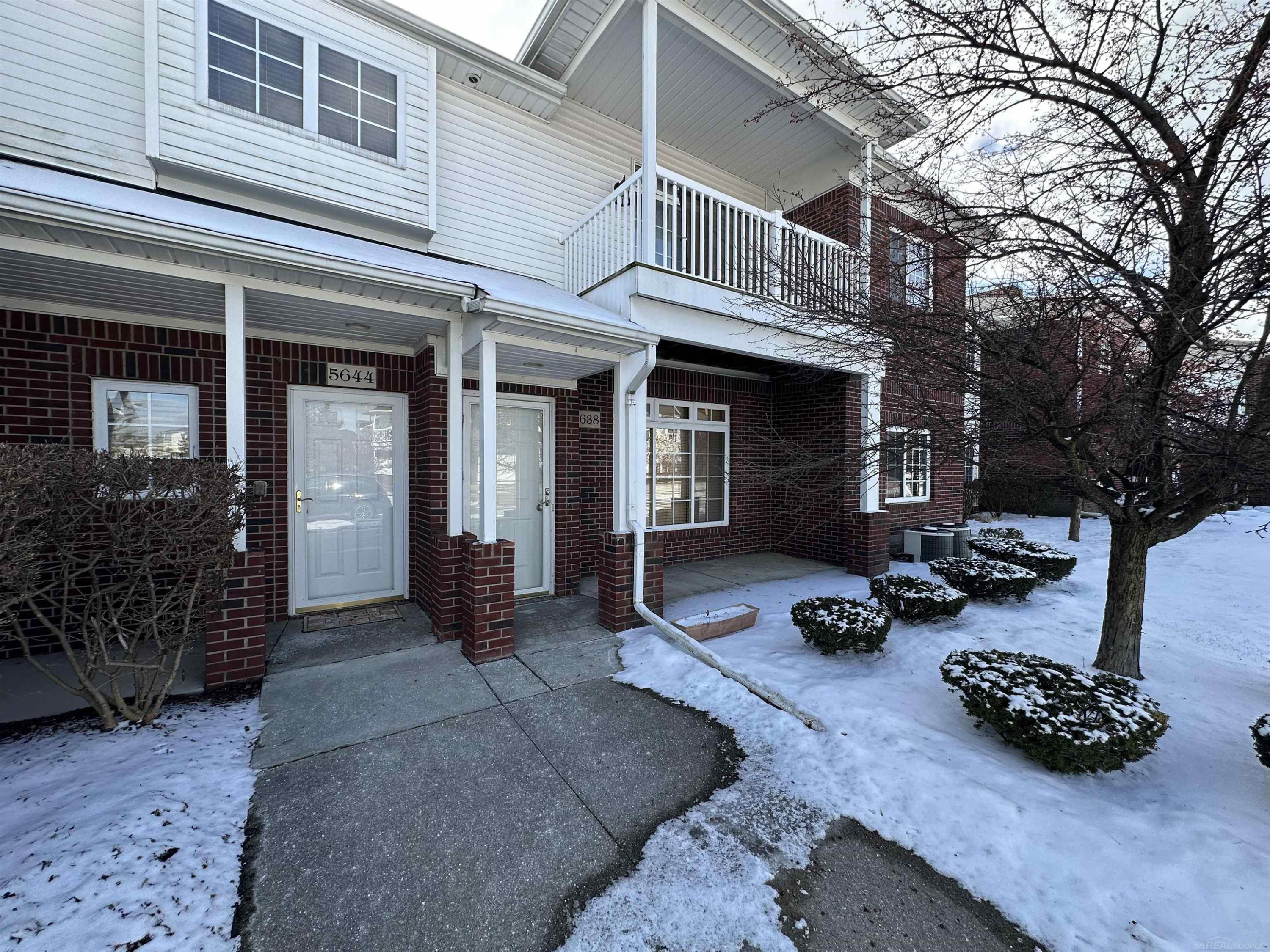 5638 Acorn Lane, Sterling Heights, MI 48314 — Photo 28