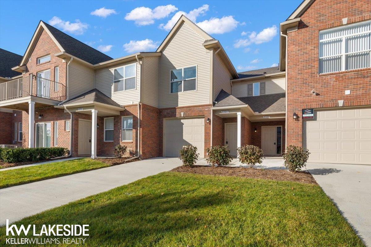 8304 Heywood Circle, Sterling Heights, MI 48312 — Photo 4