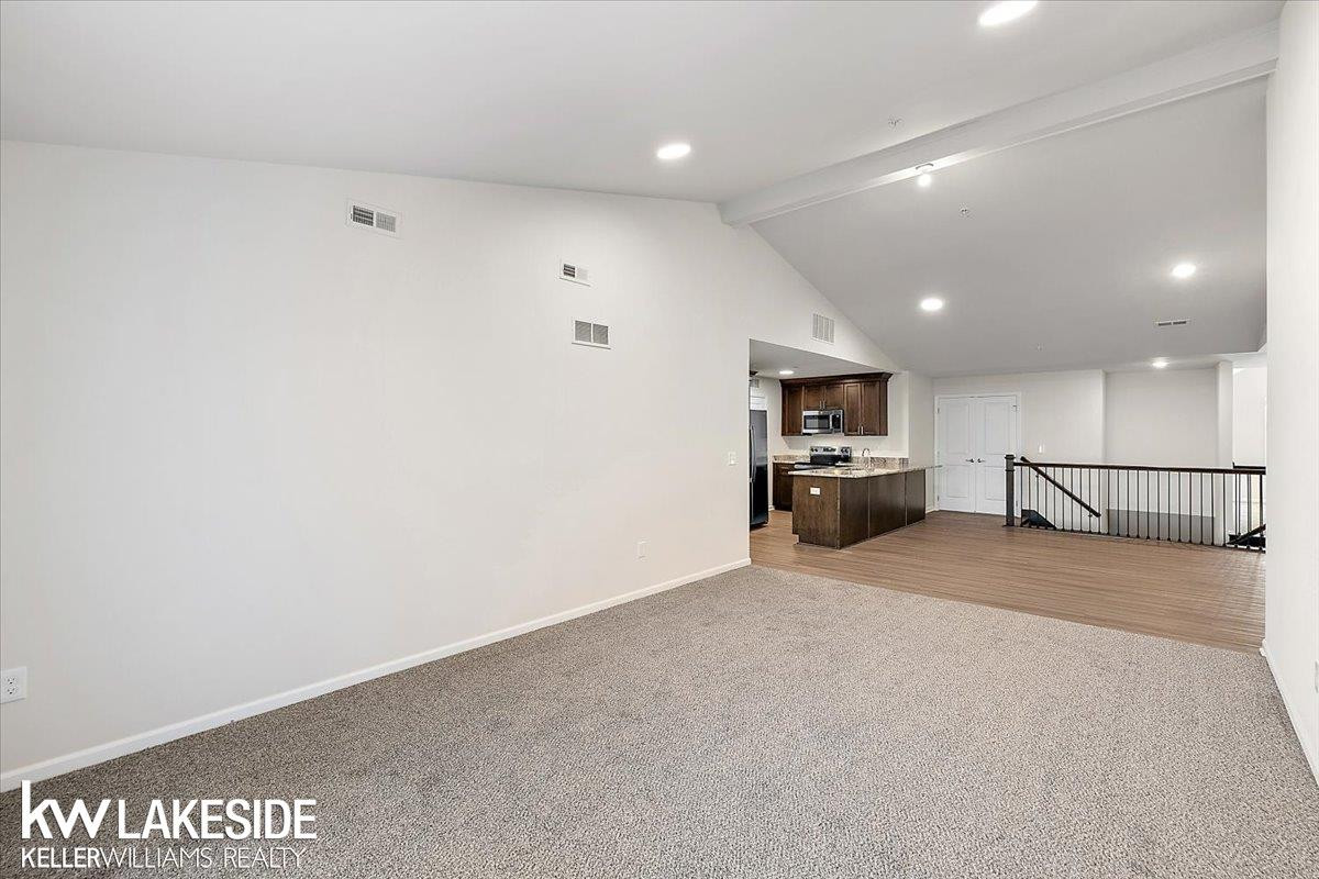 8304 Heywood Circle, Sterling Heights, MI 48312 — Photo 16