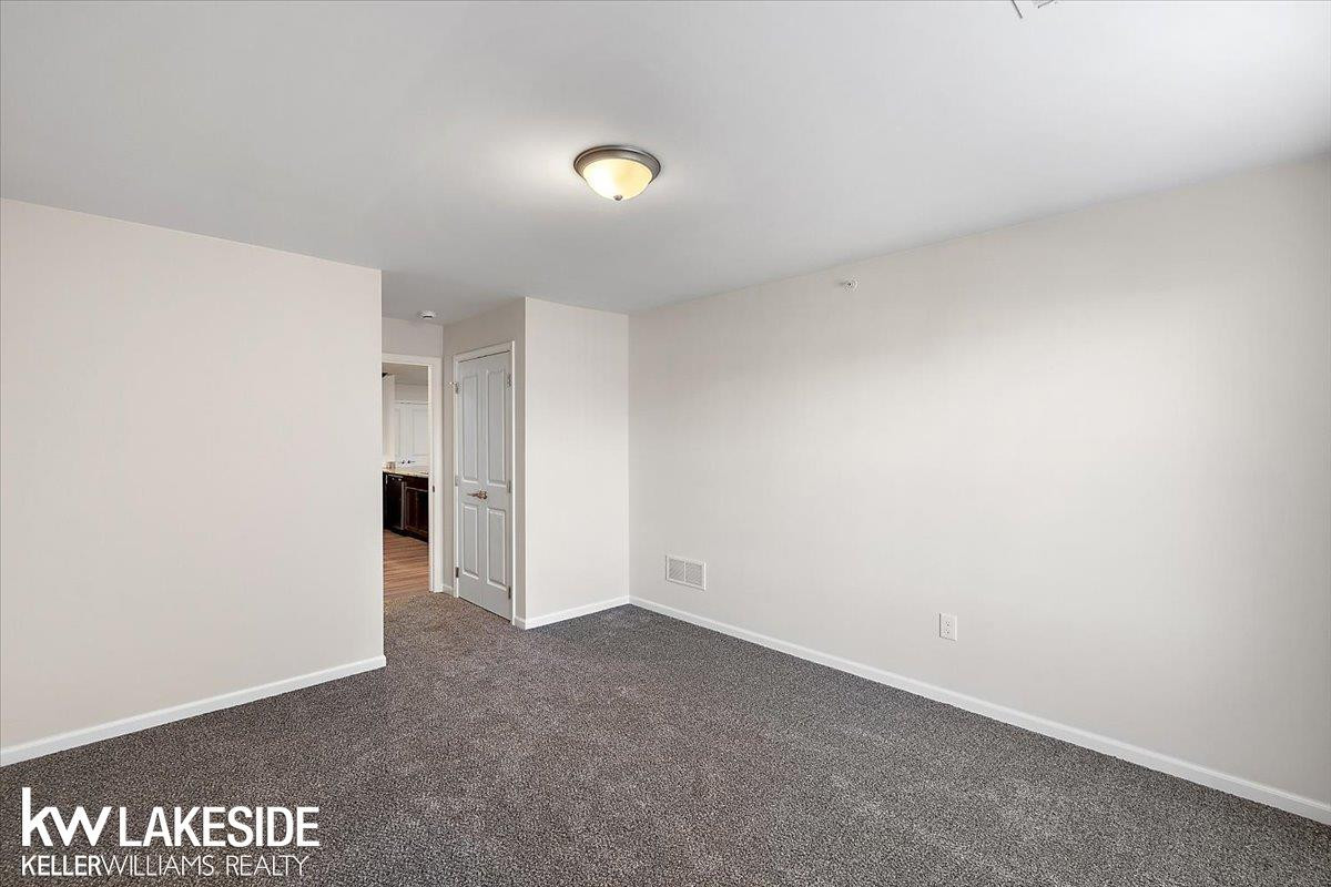 8304 Heywood Circle, Sterling Heights, MI 48312 — Photo 24