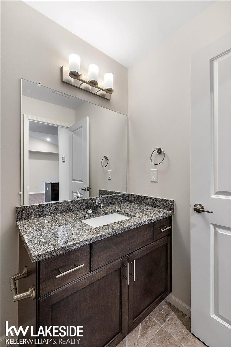8304 Heywood Circle, Sterling Heights, MI 48312 — Photo 26
