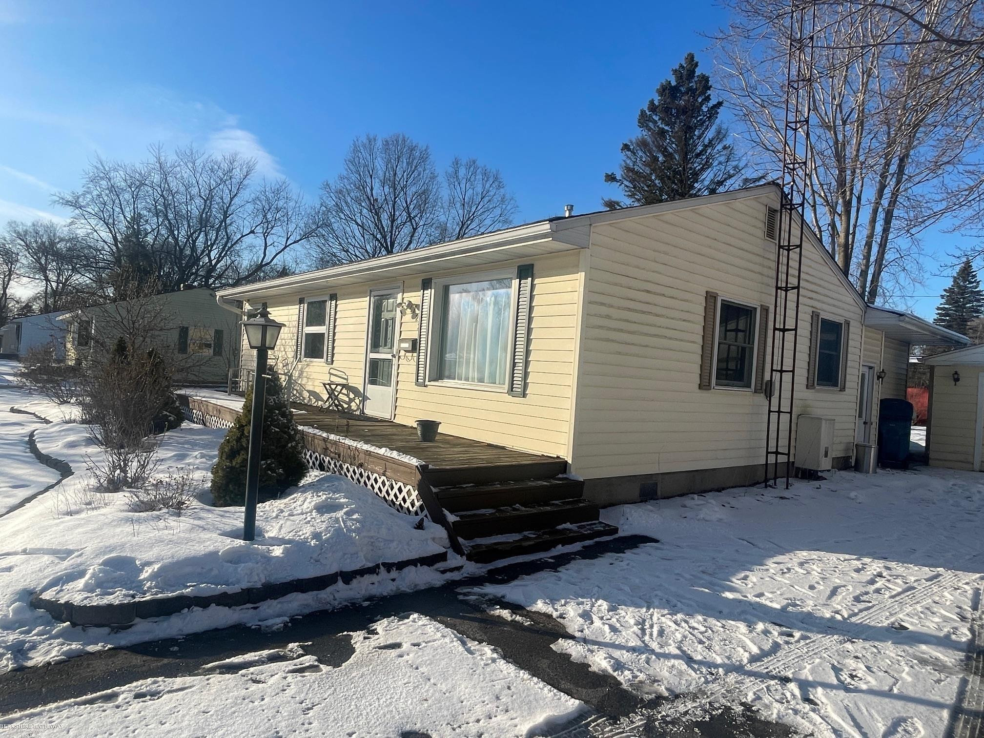722 Richard Street, Holly, MI 48442 — Photo 4