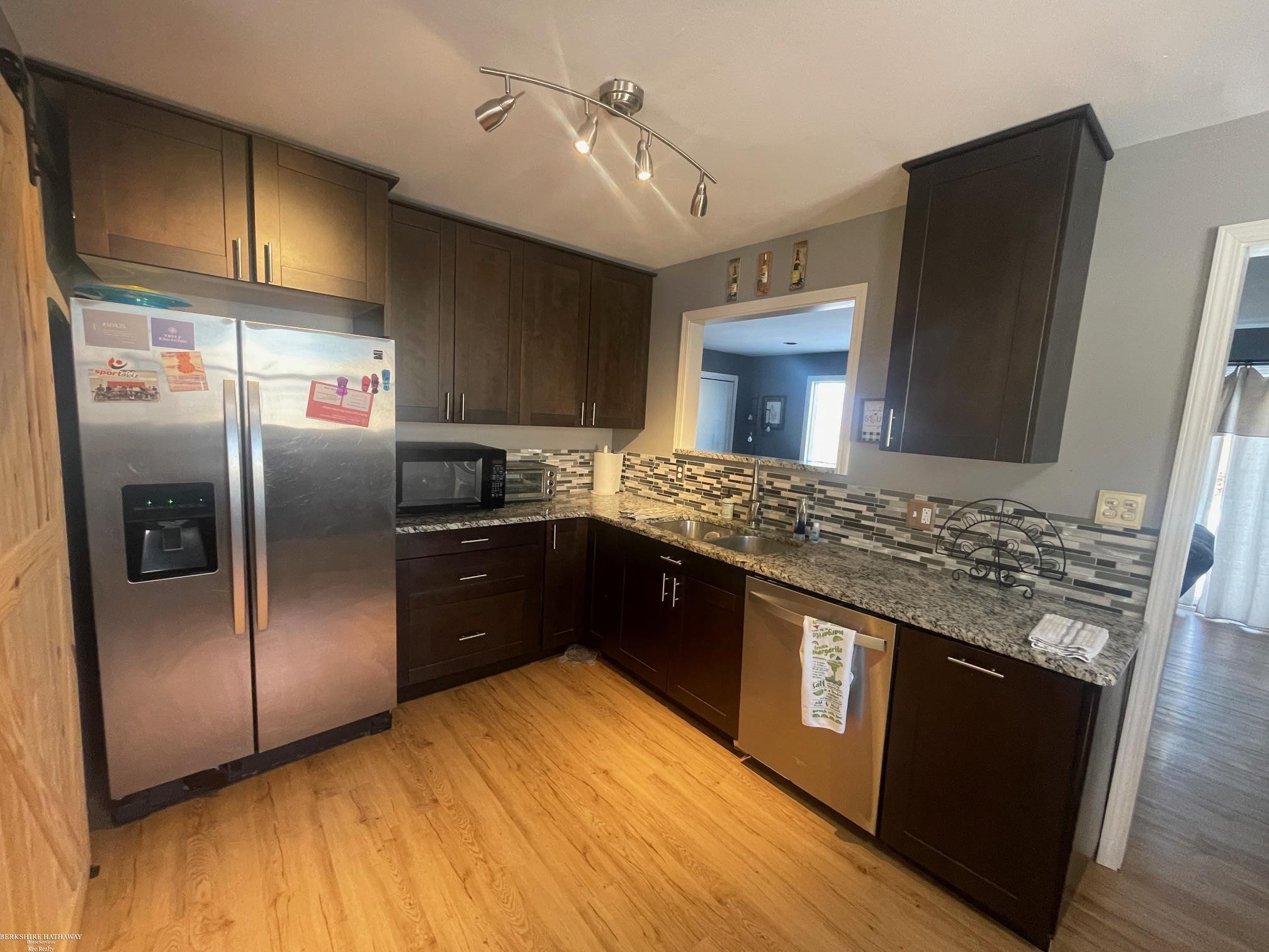 722 Richard Street, Holly, MI 48442 — Photo 21