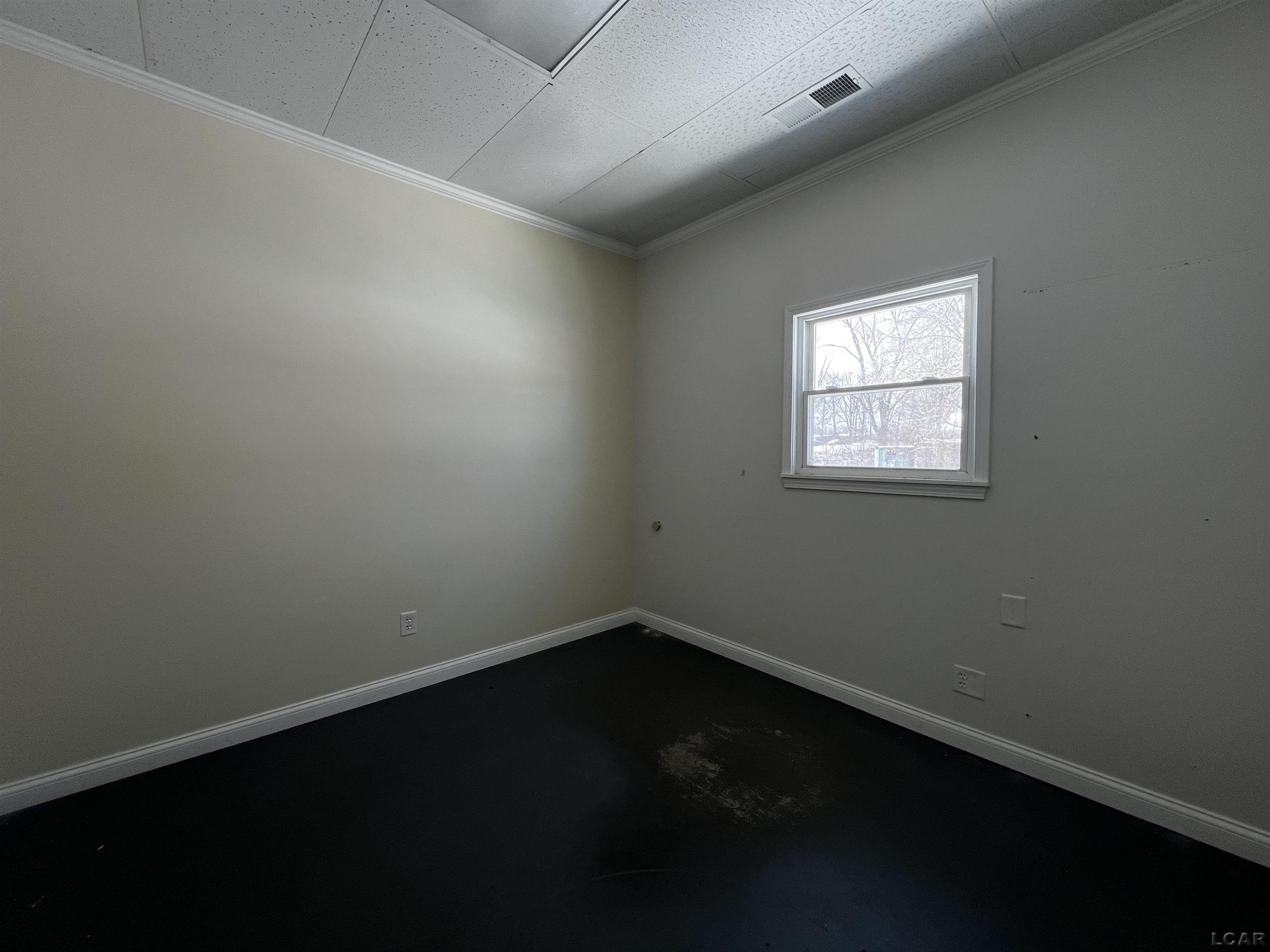 725 W Beecher Street, Adrian, MI 49221 — Photo 10