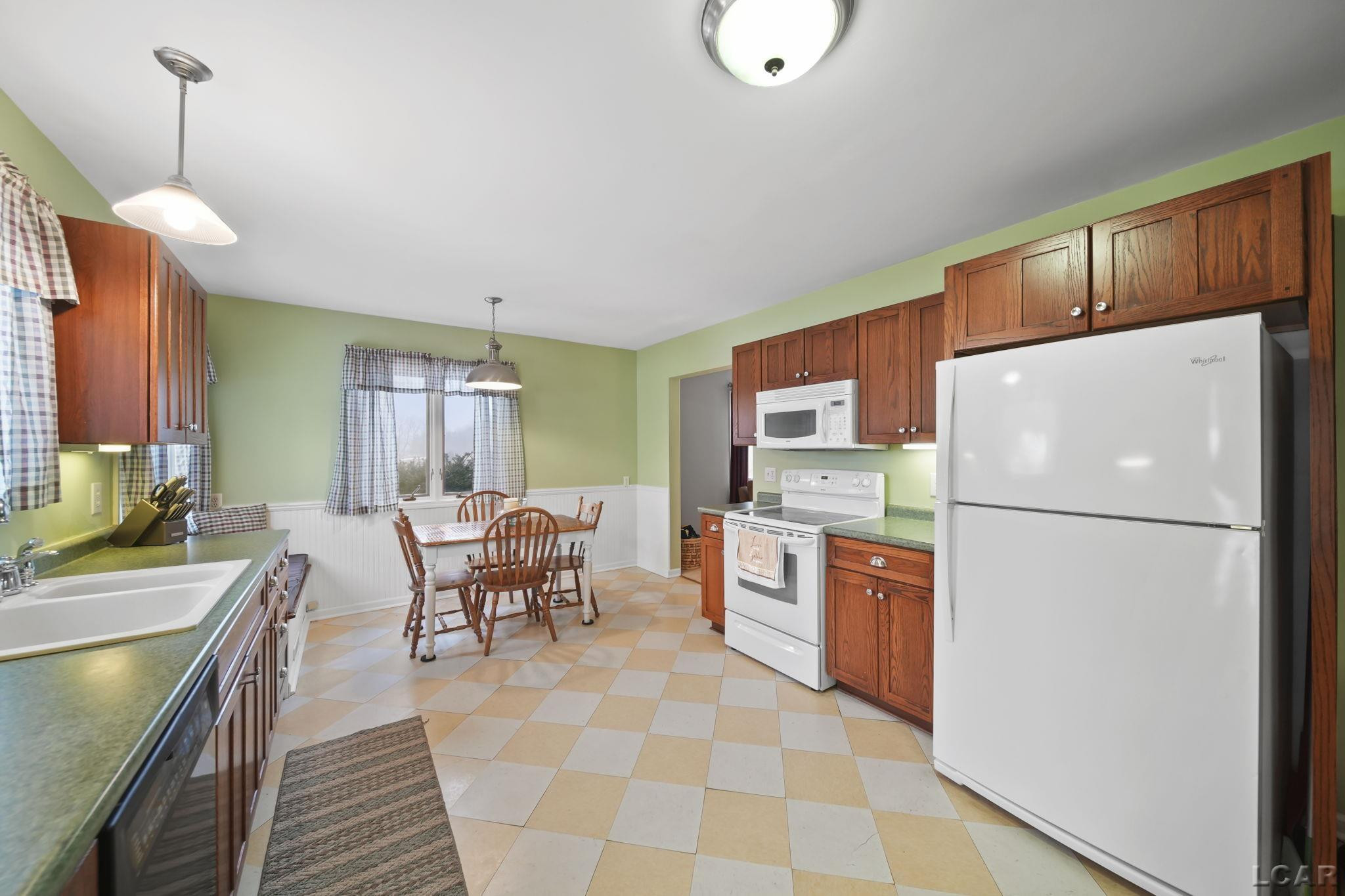 1500 Sylvan Road, Chelsea, MI 48118 — Photo 11