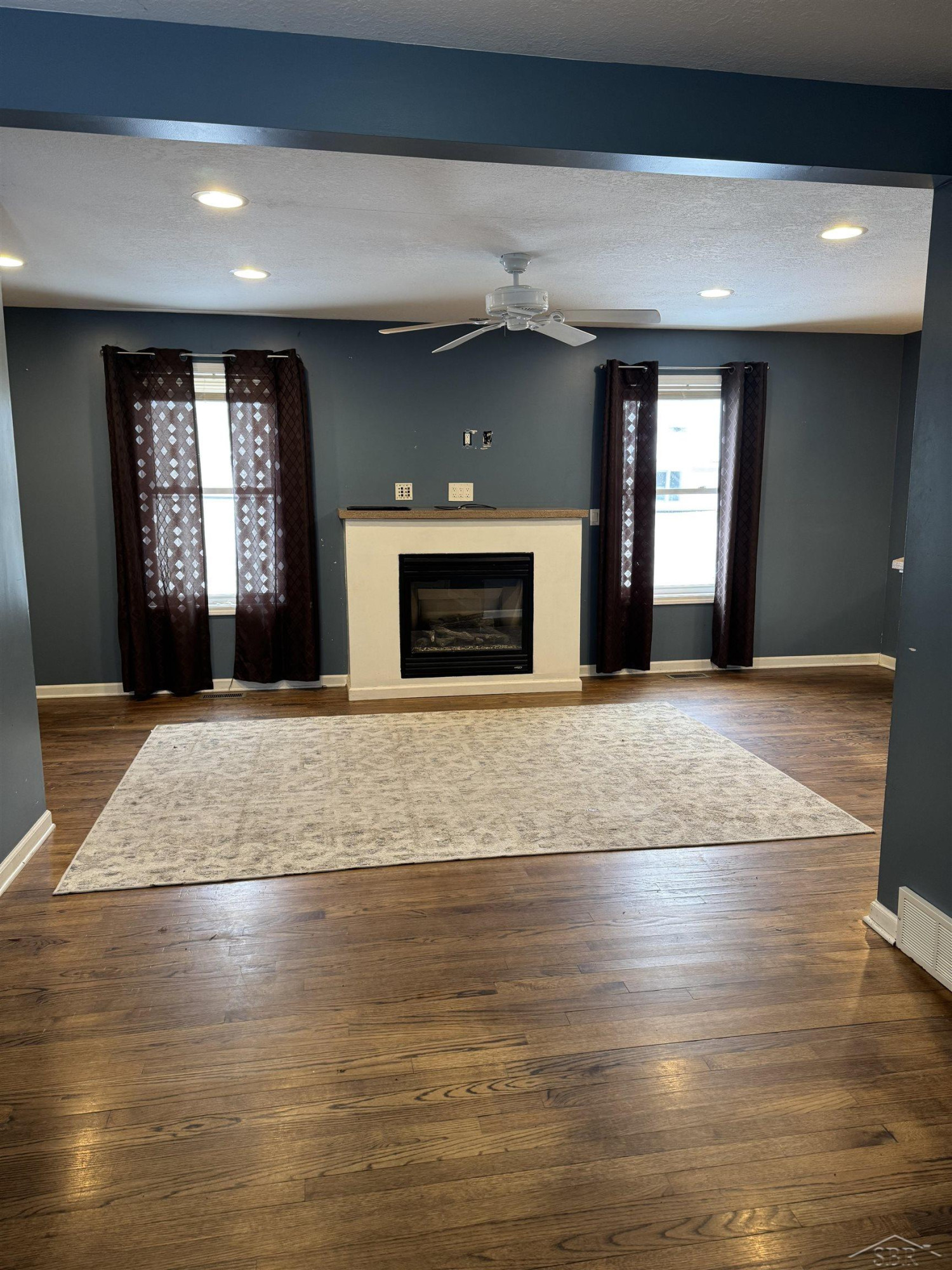 121 S IRVING Street, Saint Charles, MI 48655 — Photo 4