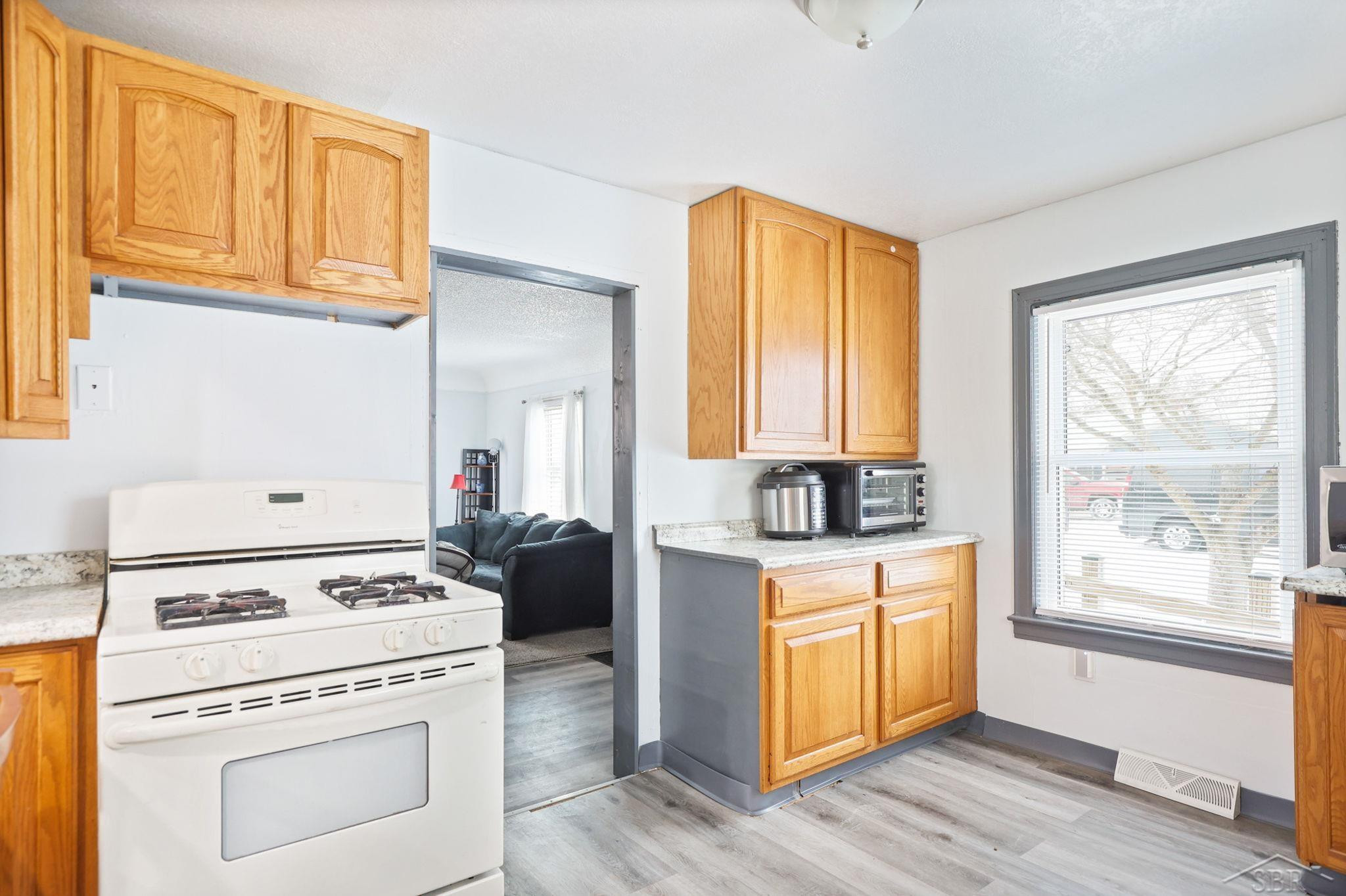 2955 Eddy Street, Saginaw, MI 48604 — Photo 8