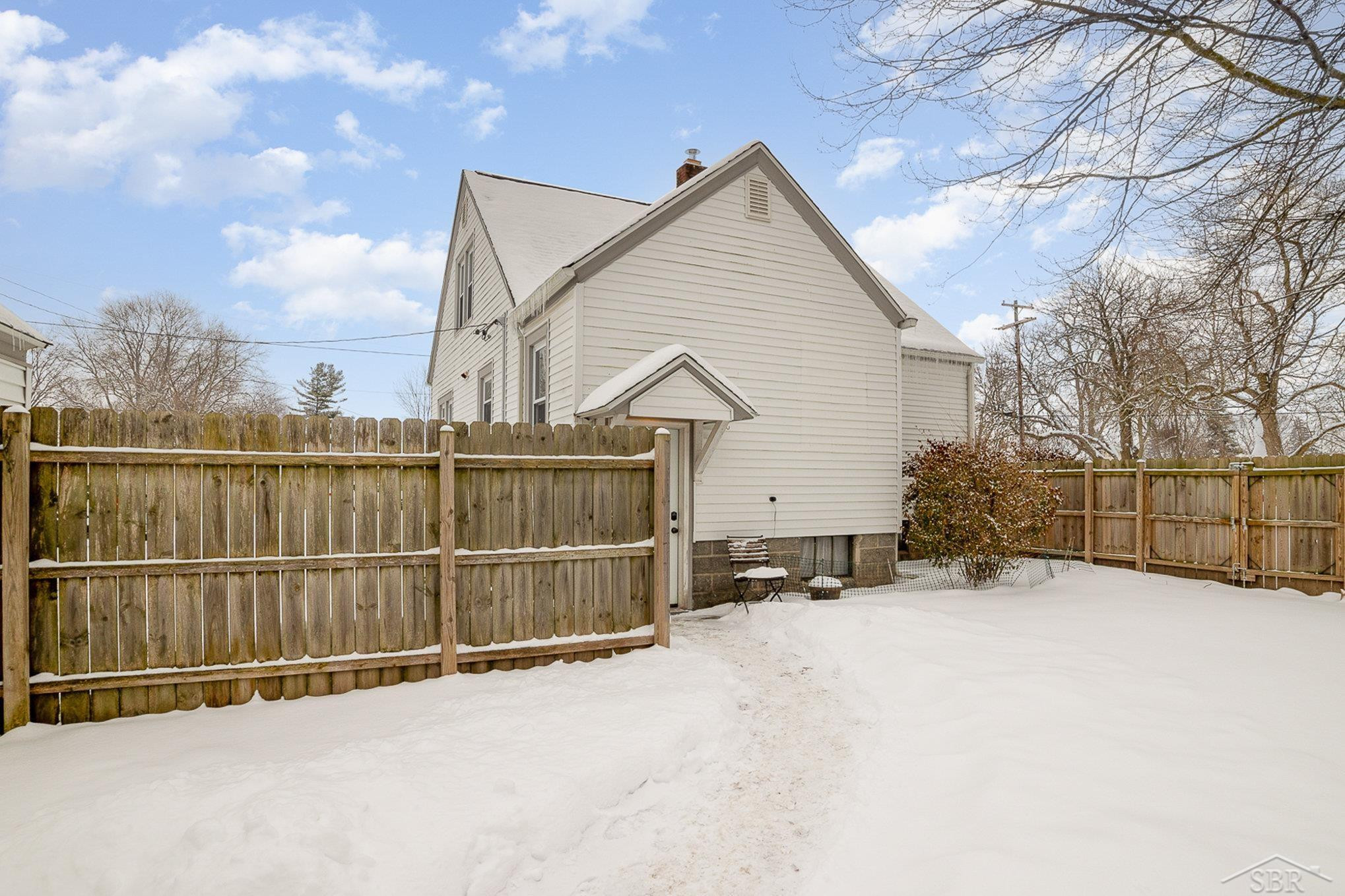 208 Roberts Street, Auburn, MI 48611 — Photo 23