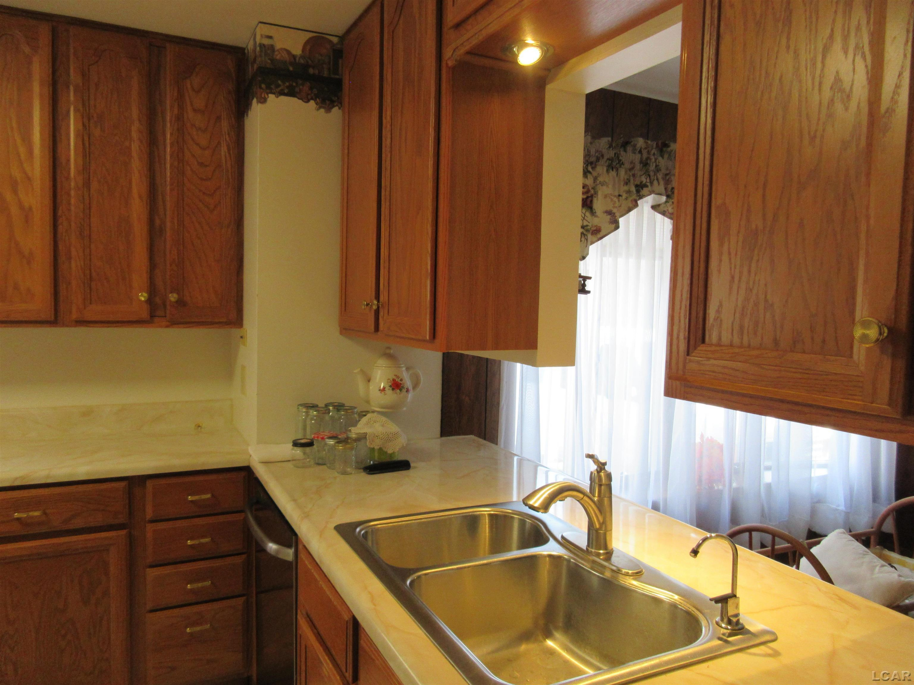 11852 MACON, Clinton, MI 49236 — Photo 25