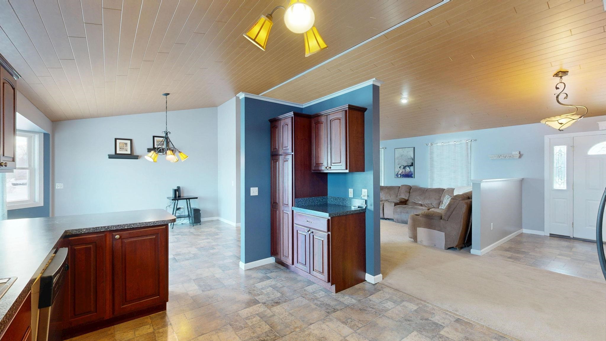 1217 S Beyer Road, Saginaw, MI 48601 — Photo 16