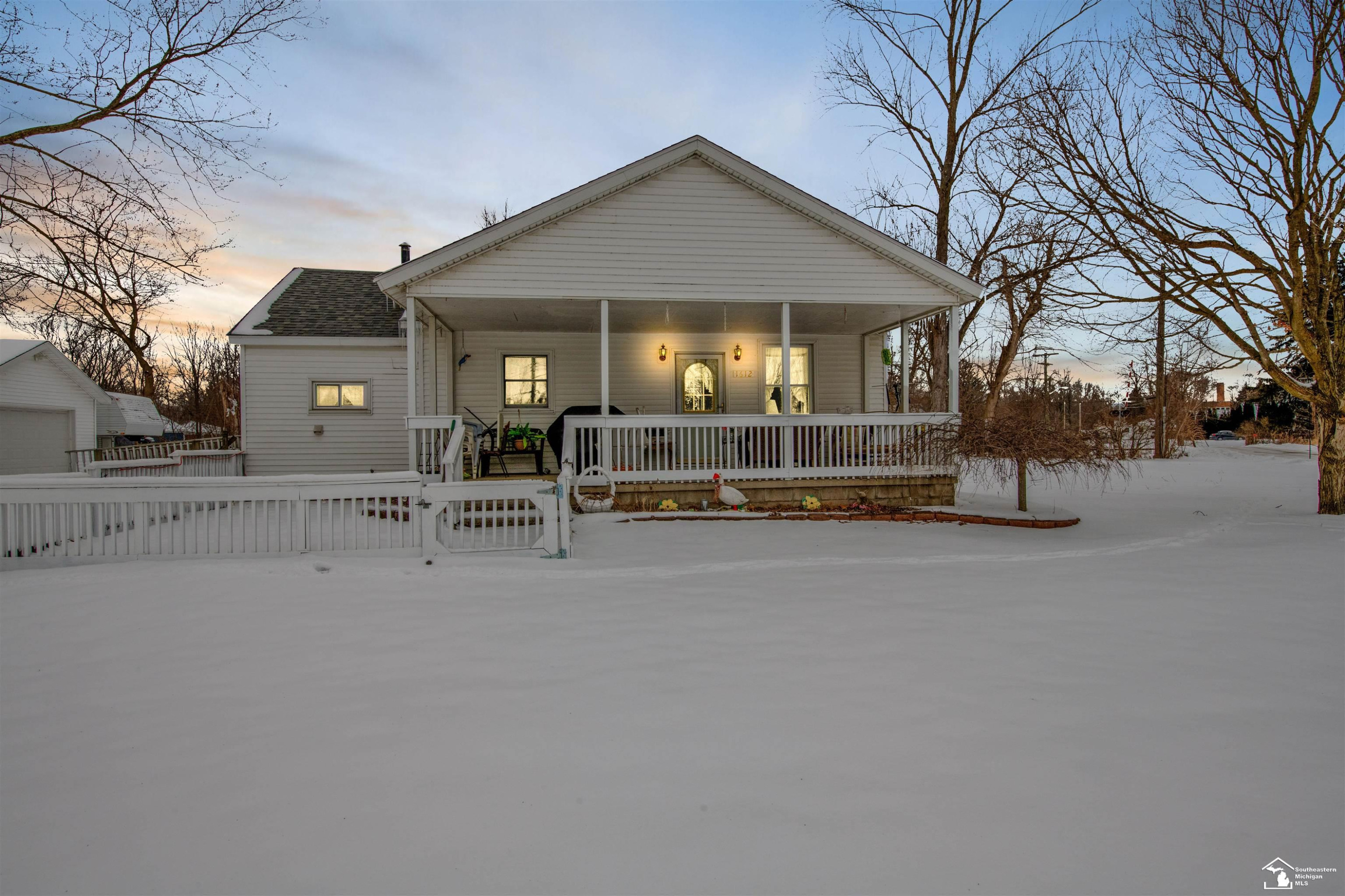 1612 Ann Street, Carleton, MI 48117 — front exterior