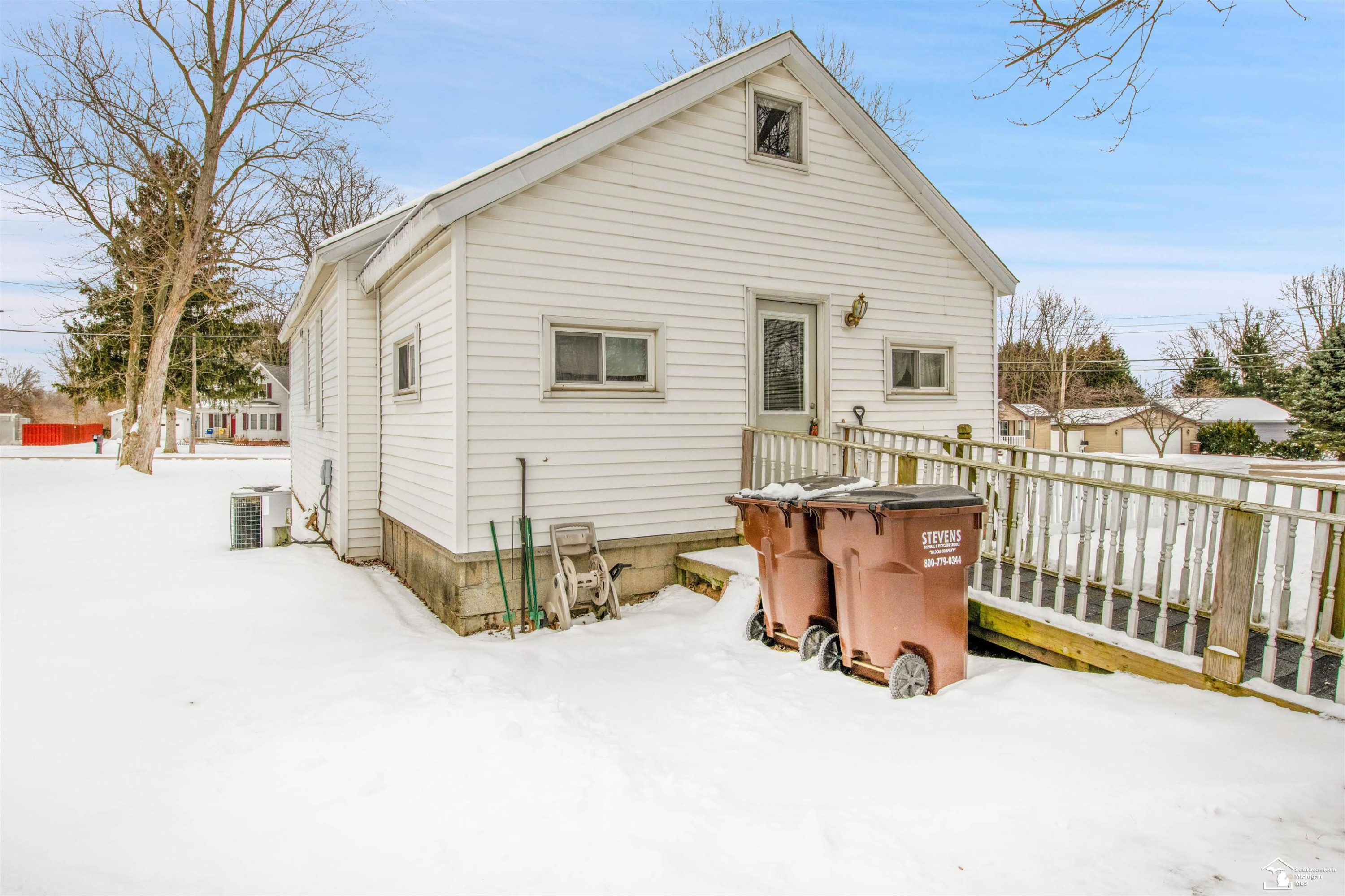 1612 Ann Street, Carleton, MI 48117 — Photo 18