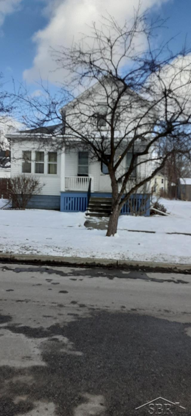 814 Mackinaw Street, Saginaw, MI 48602 — front exterior