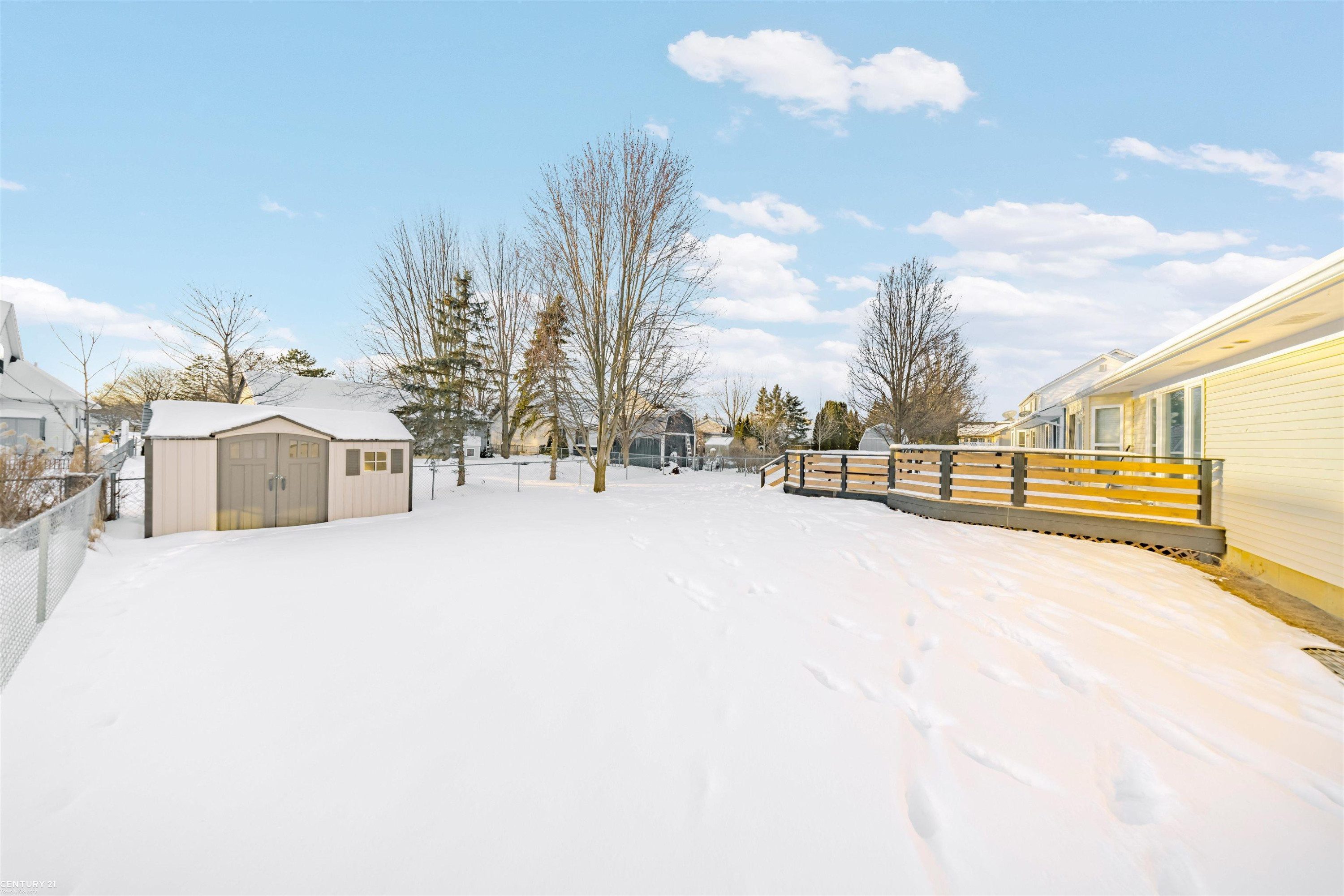 73901 Madison Street, MI — Photo 37