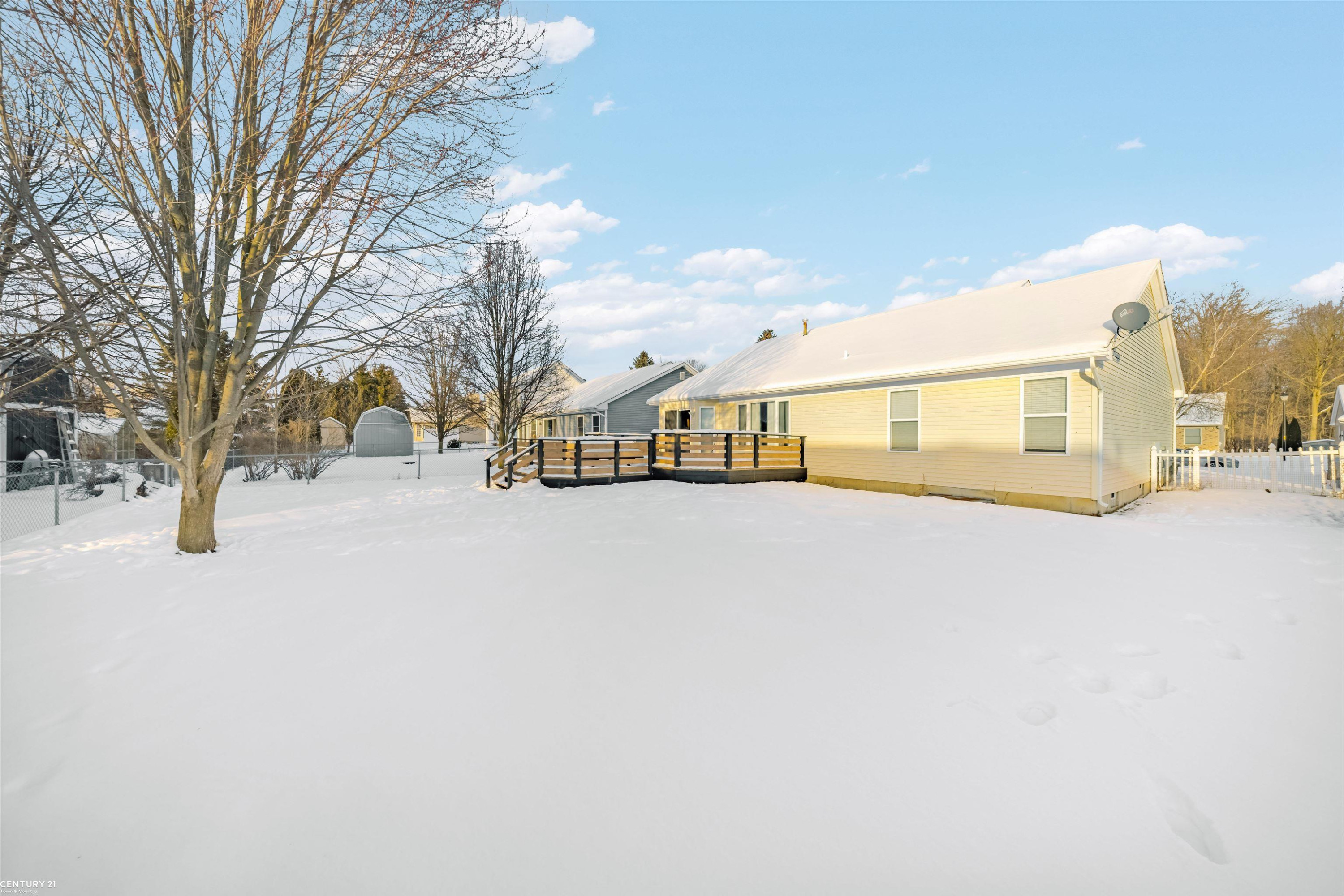 73901 Madison Street, MI — Photo 39