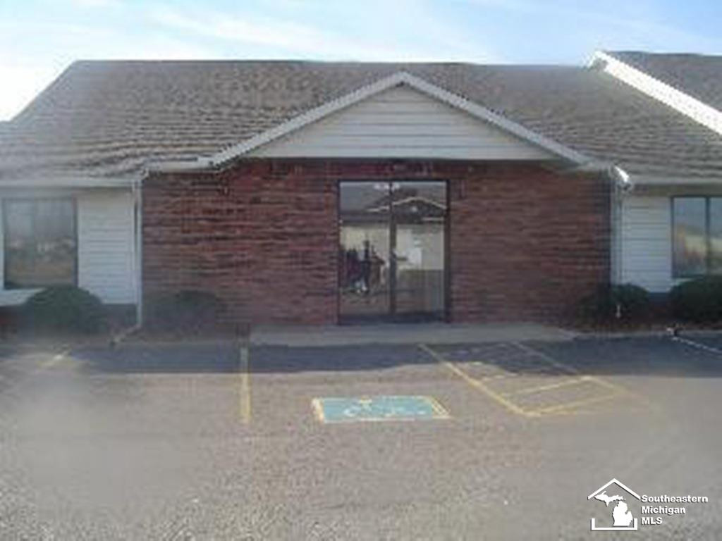 1068 Telegraph Road, Monroe, MI 48161