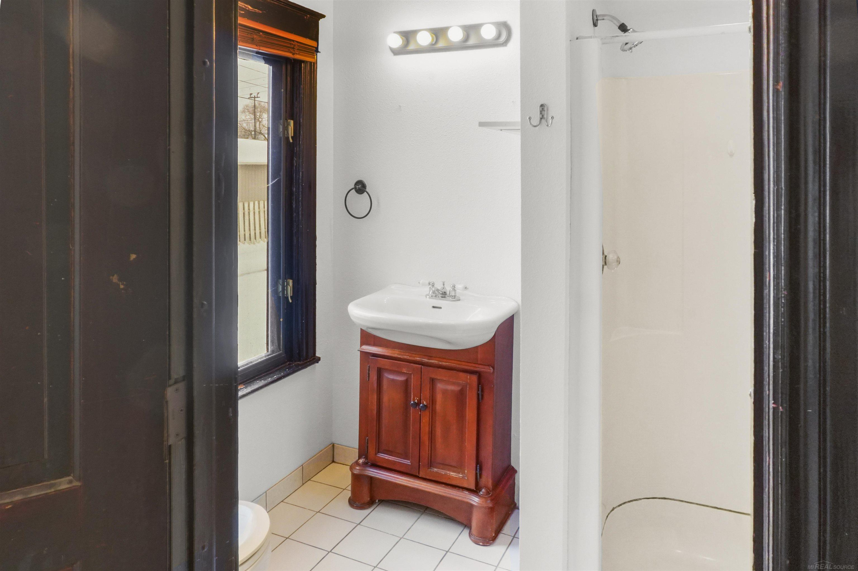 406 N Main Street, Capac, MI 48014 — Photo 18