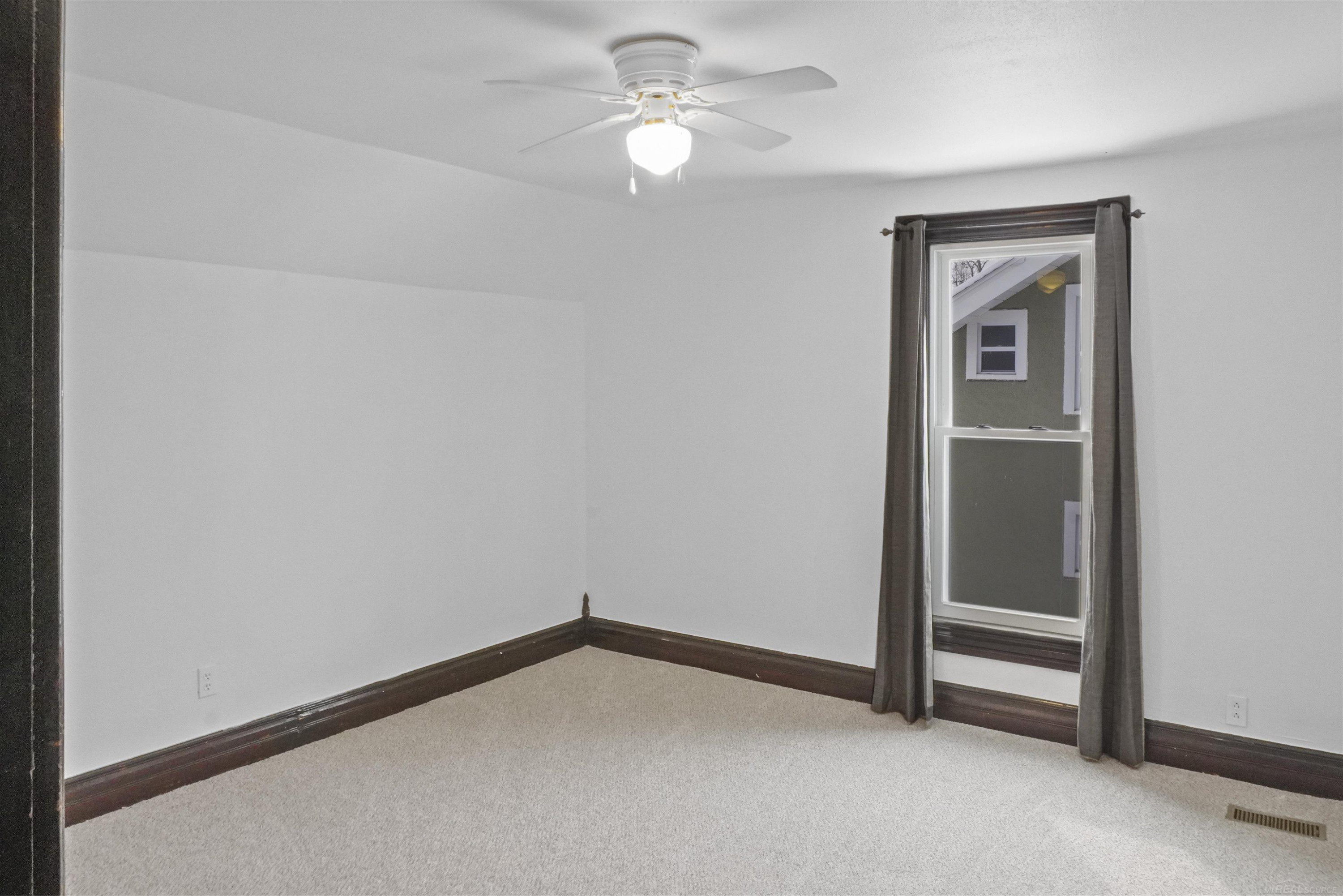 406 N Main Street, Capac, MI 48014 — Photo 27