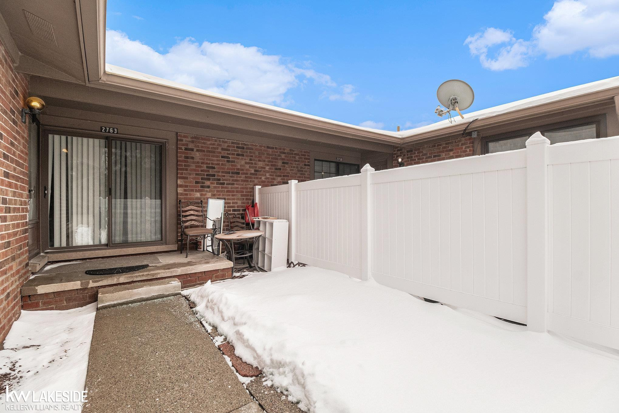 2763 Roundtree Drive, Troy, MI 48083 — Photo 4