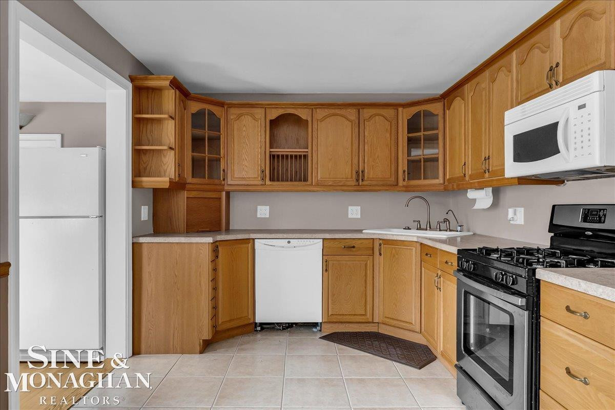 22670 W Main Street, MI — Photo 5