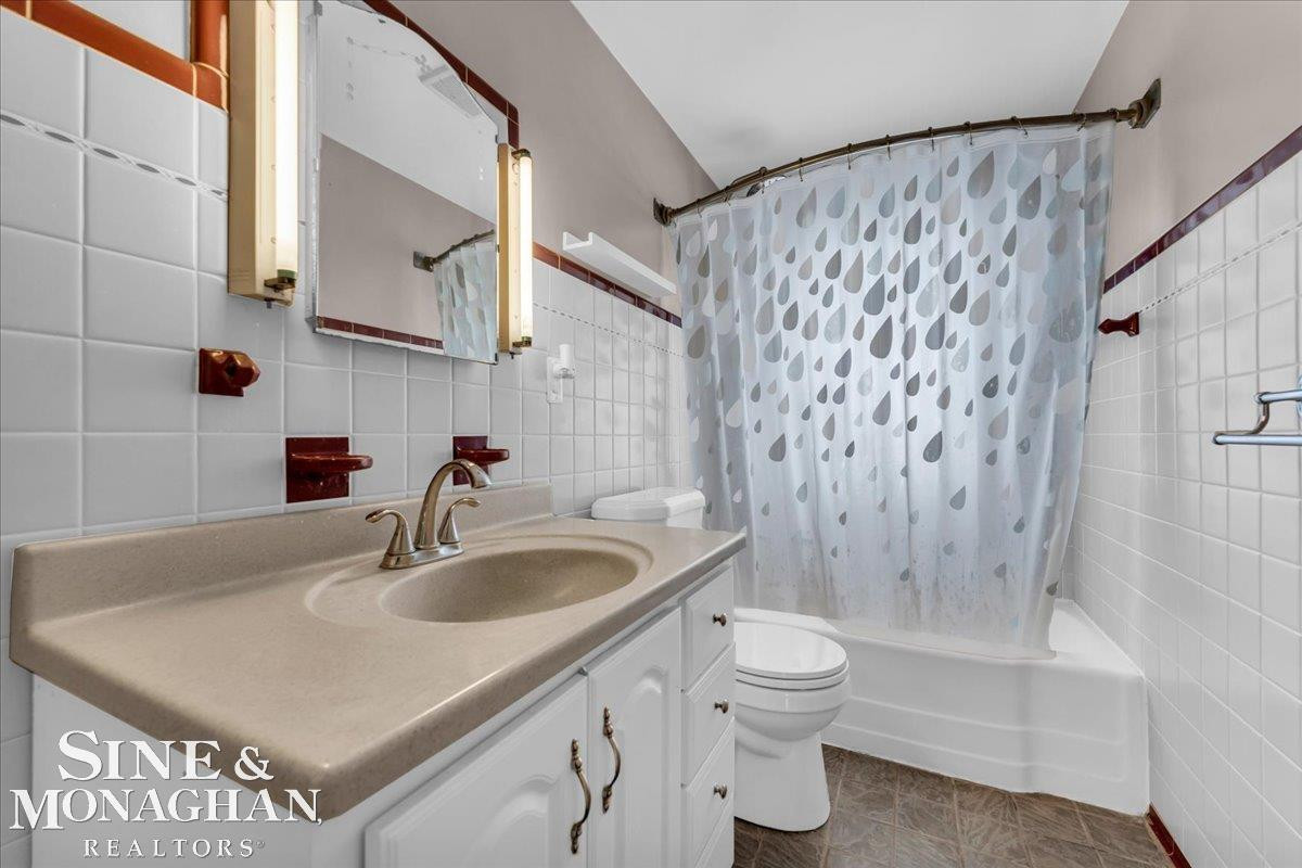 22670 W Main Street, MI — Photo 9