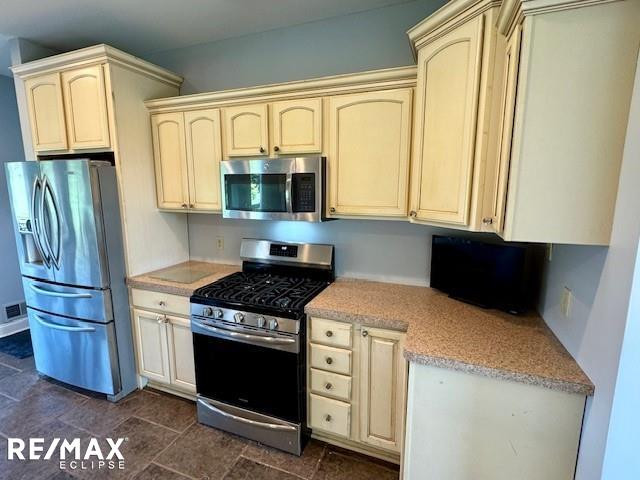 27583 Pratt Road, Richmond, MI 48062 — Photo 8