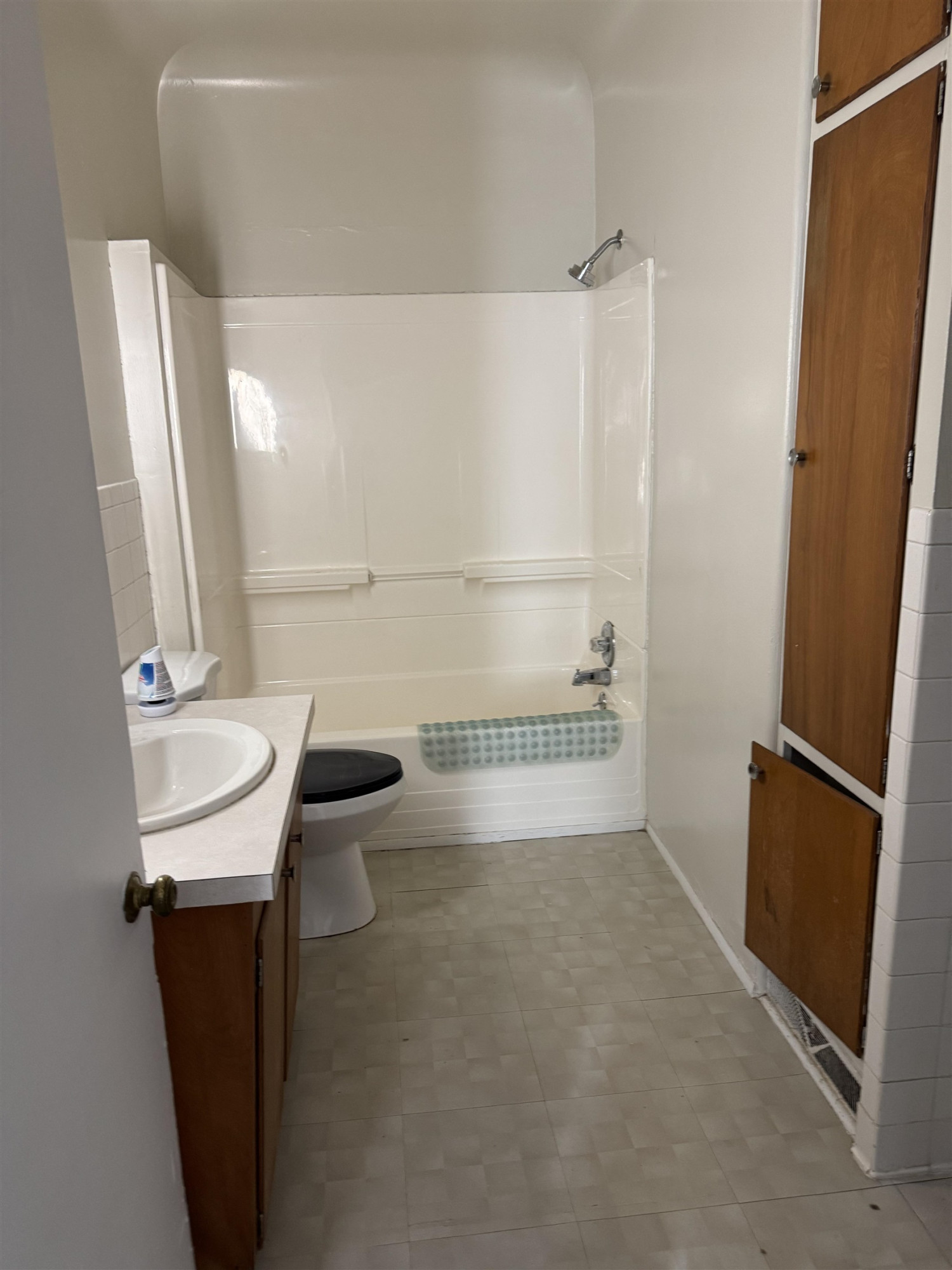 222 Brady Street, Chesaning, MI 48616 — Photo 14