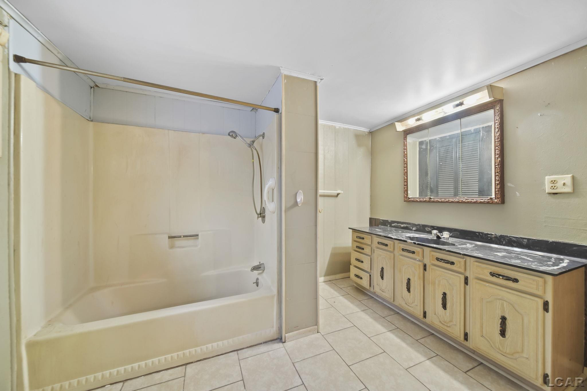 1110 Church Street, Adrian, MI 49221 — Photo 15