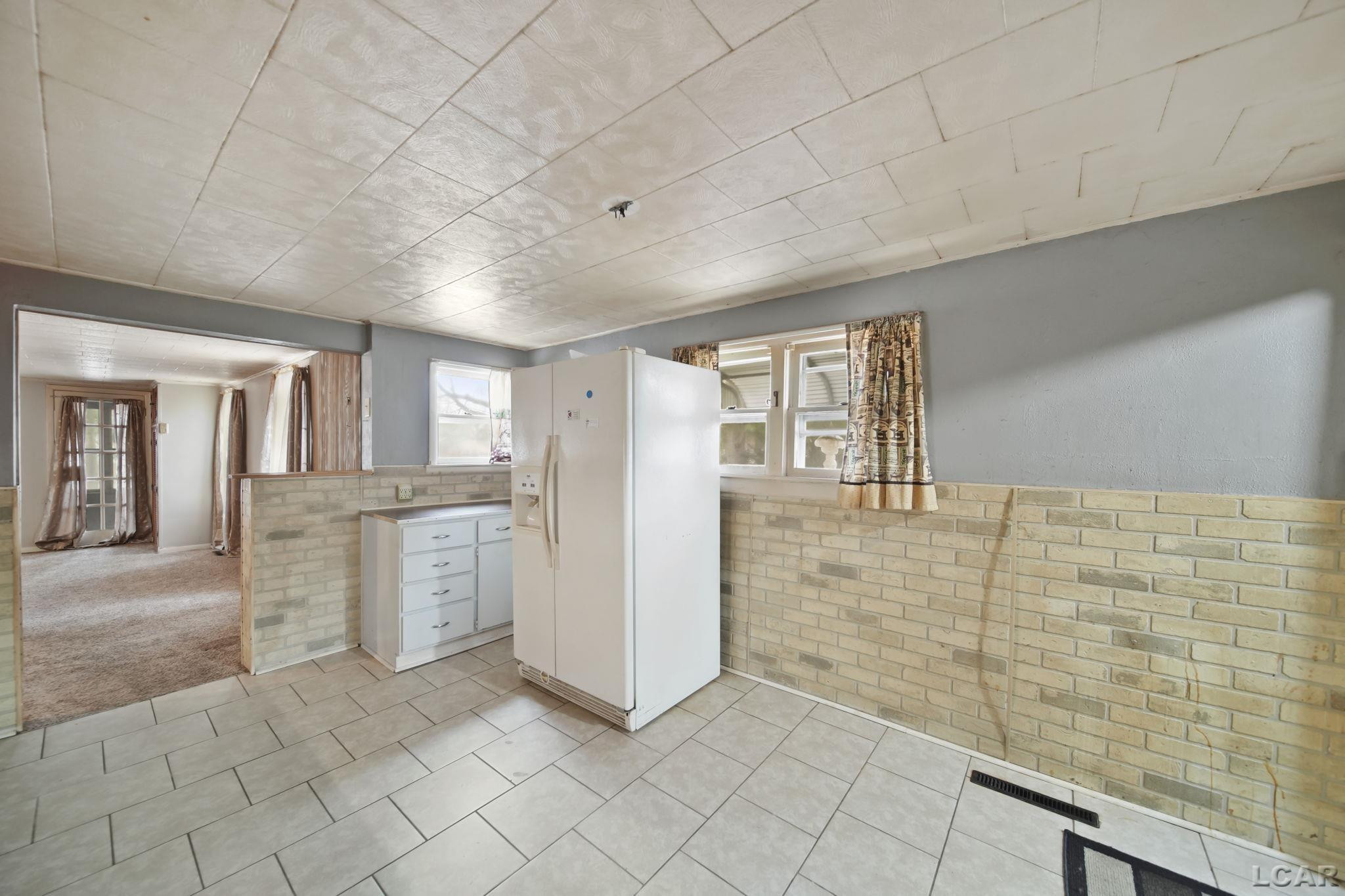 1110 Church Street, Adrian, MI 49221 — Photo 18