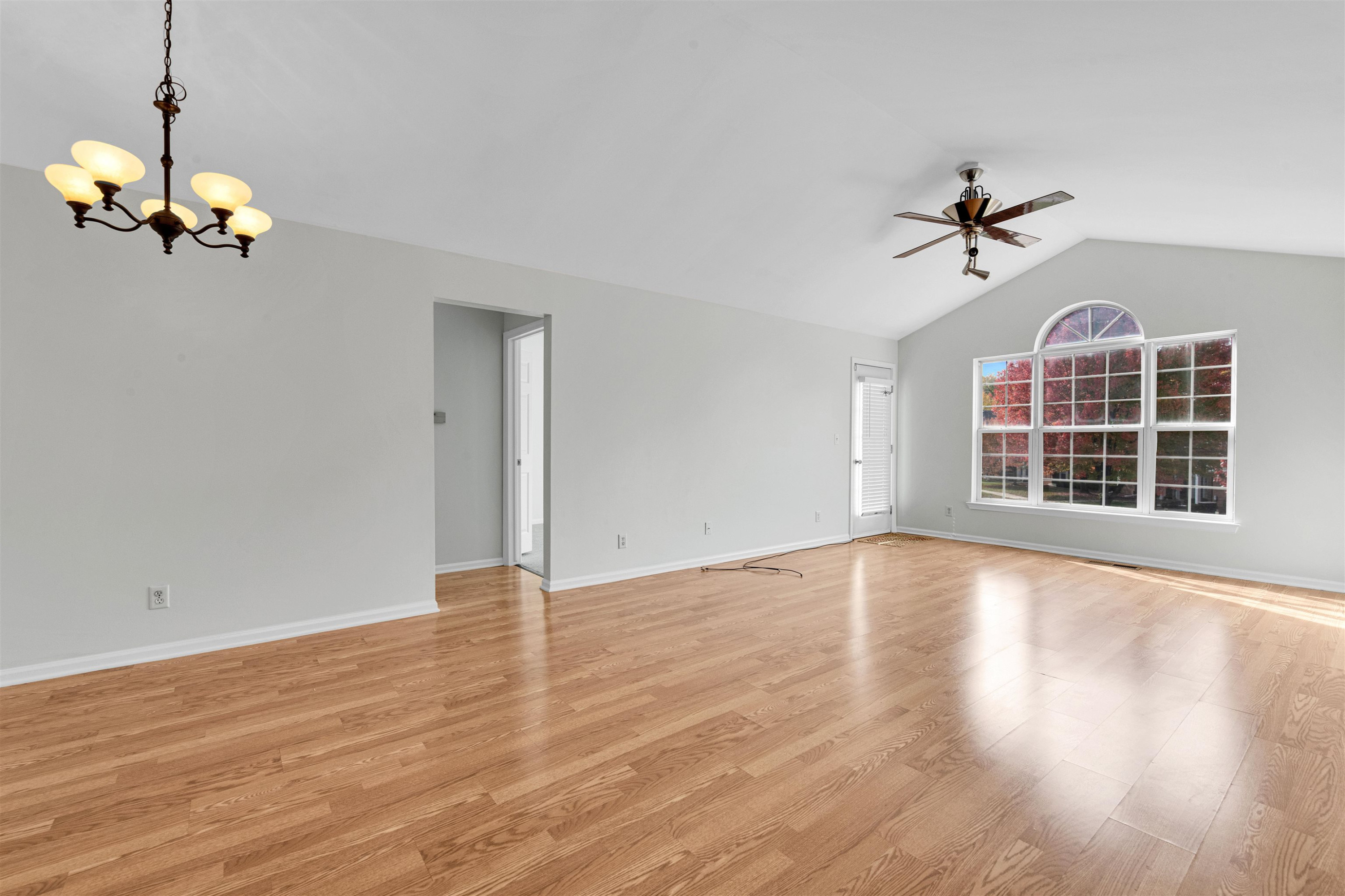 44974 Marigold Drive, Sterling Heights, MI 48314 — Photo 8